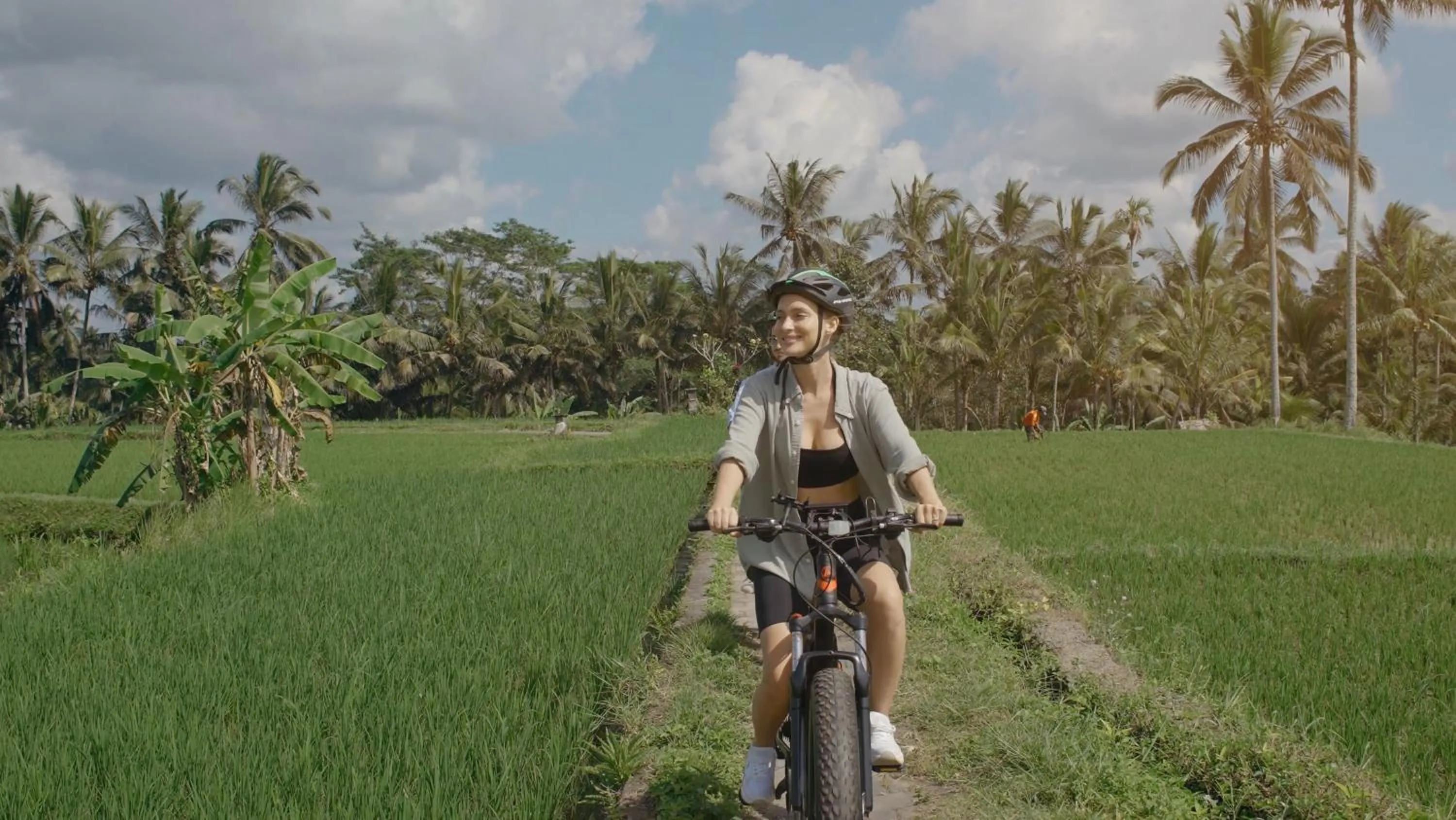 Cycling in Adiwana Suweta