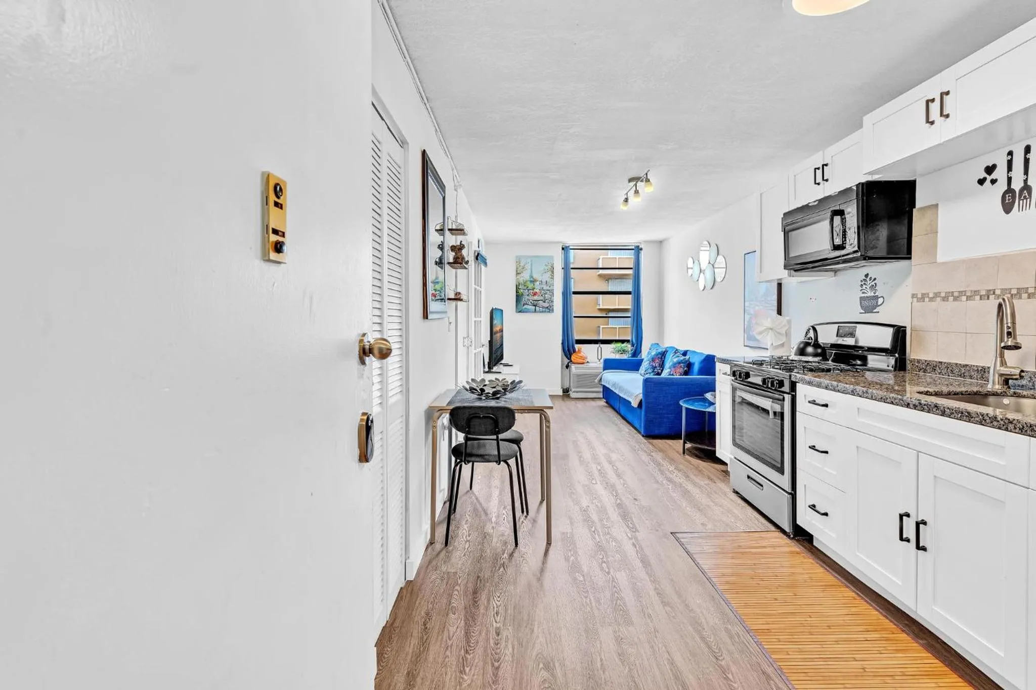 Kitchen or kitchenette in 1 bedroom in the BEST location in South Beach !