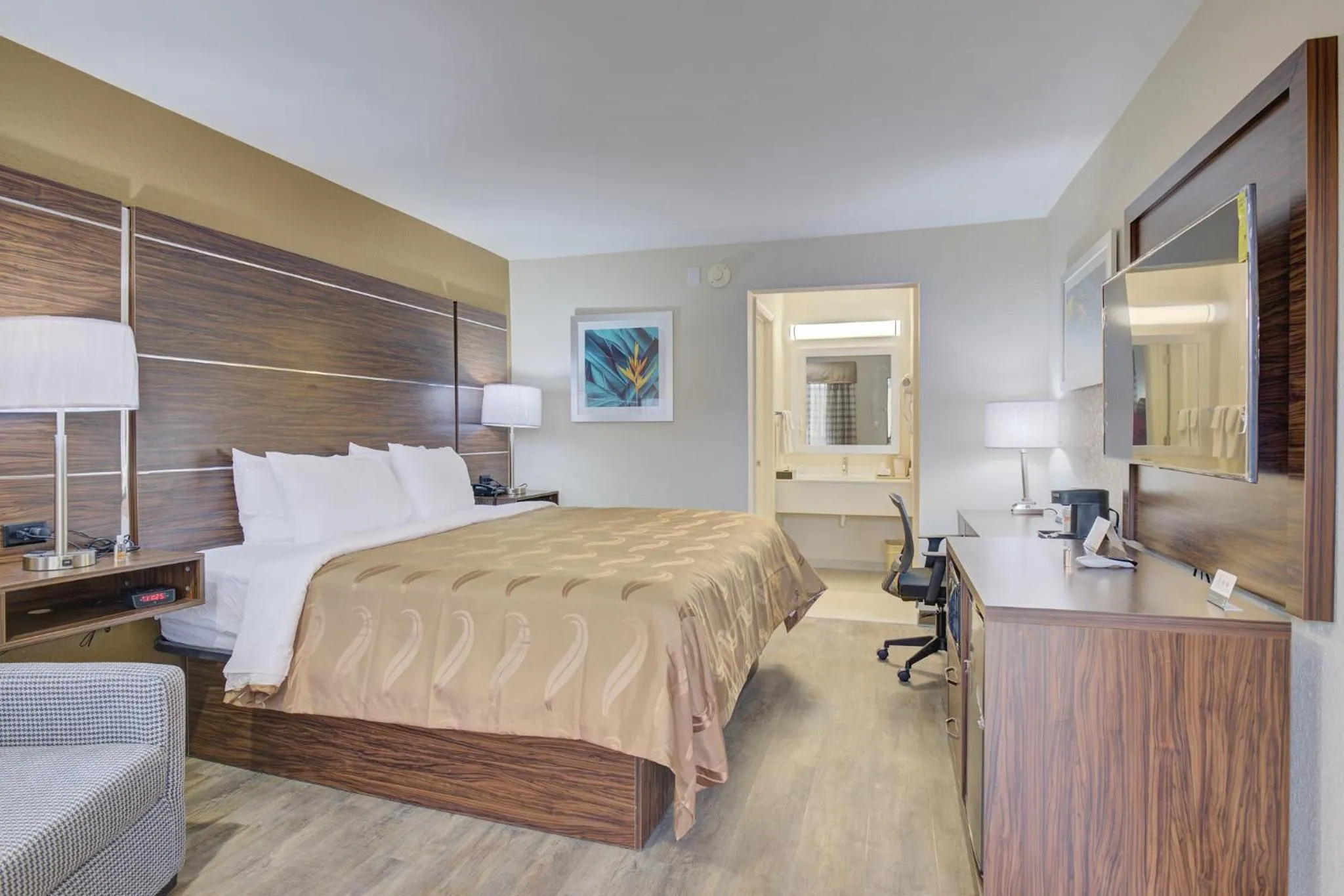 Bedroom, Bed in Quality Inn & Suites