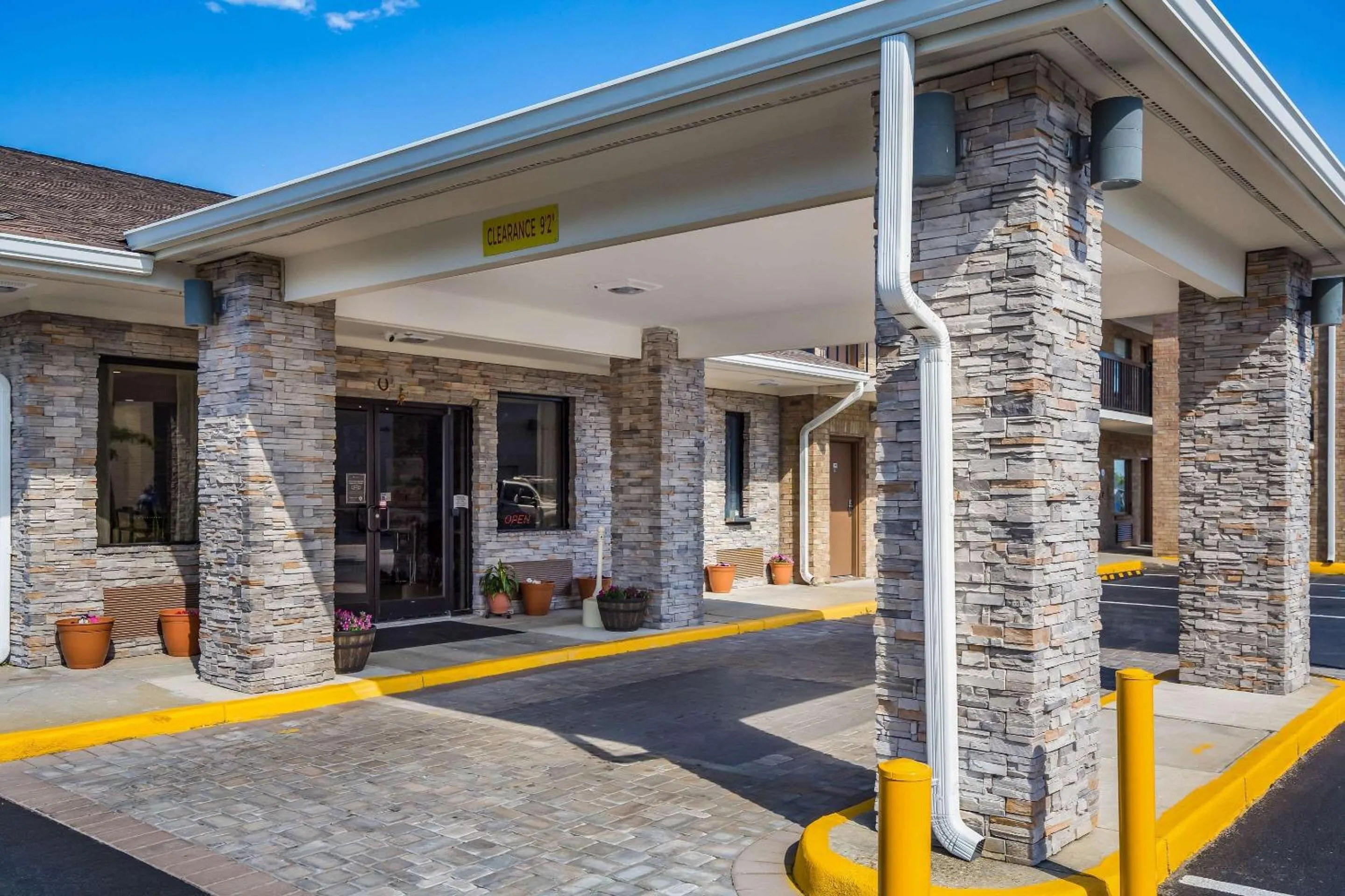 Property building in Quality Inn & Suites