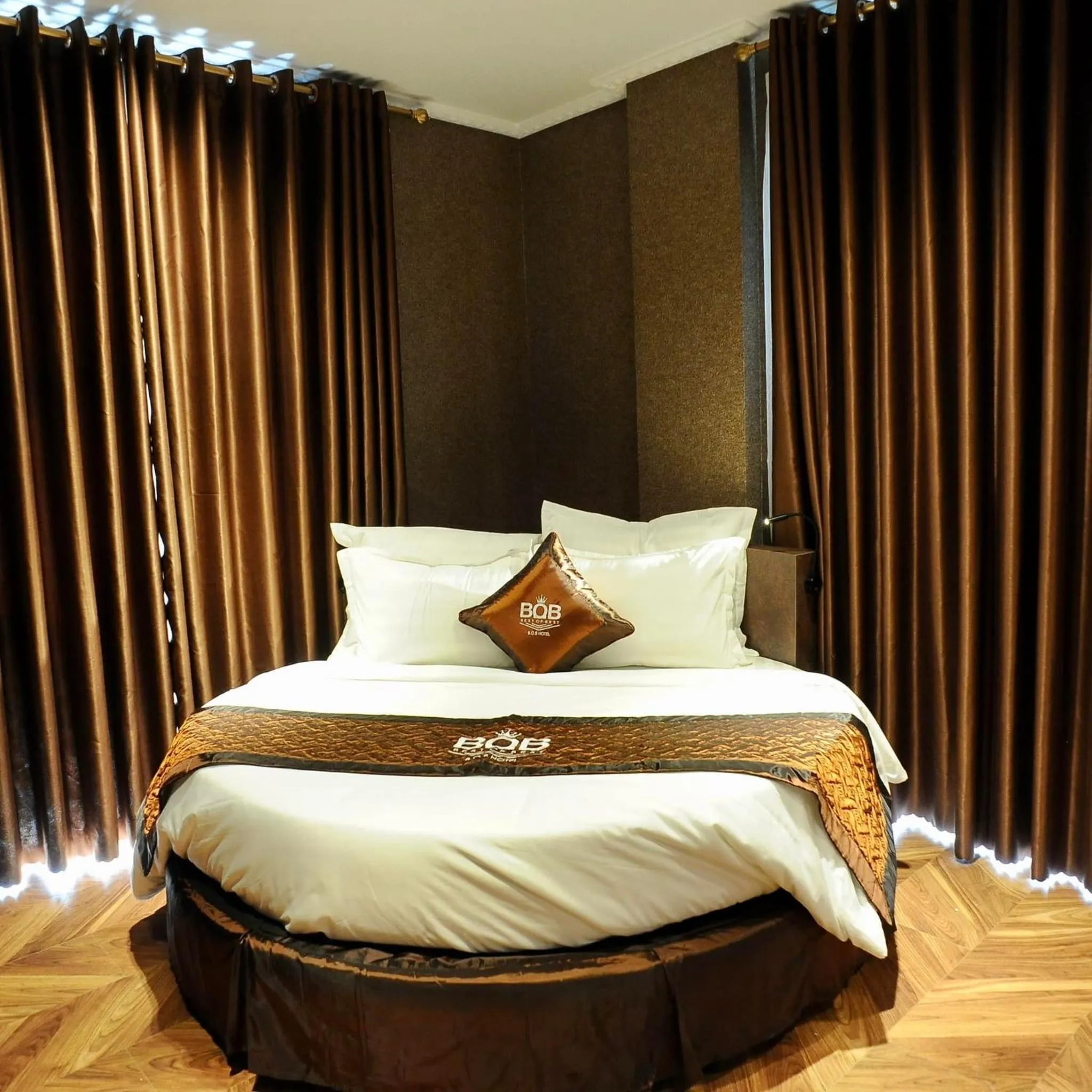 Bedroom, Bed in B.O.B HOTEL SIGNATURE