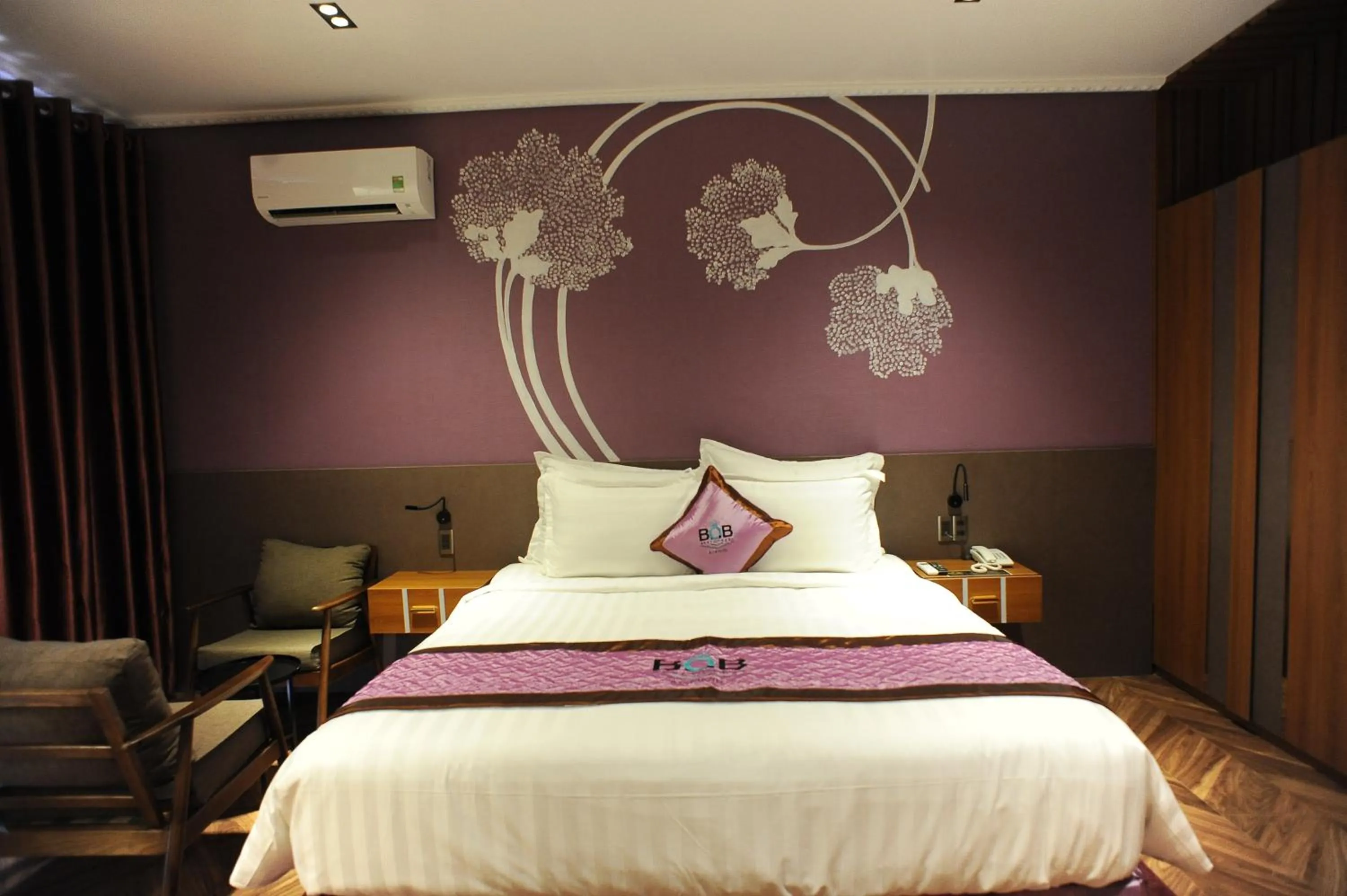 Bed in B.O.B HOTEL SIGNATURE