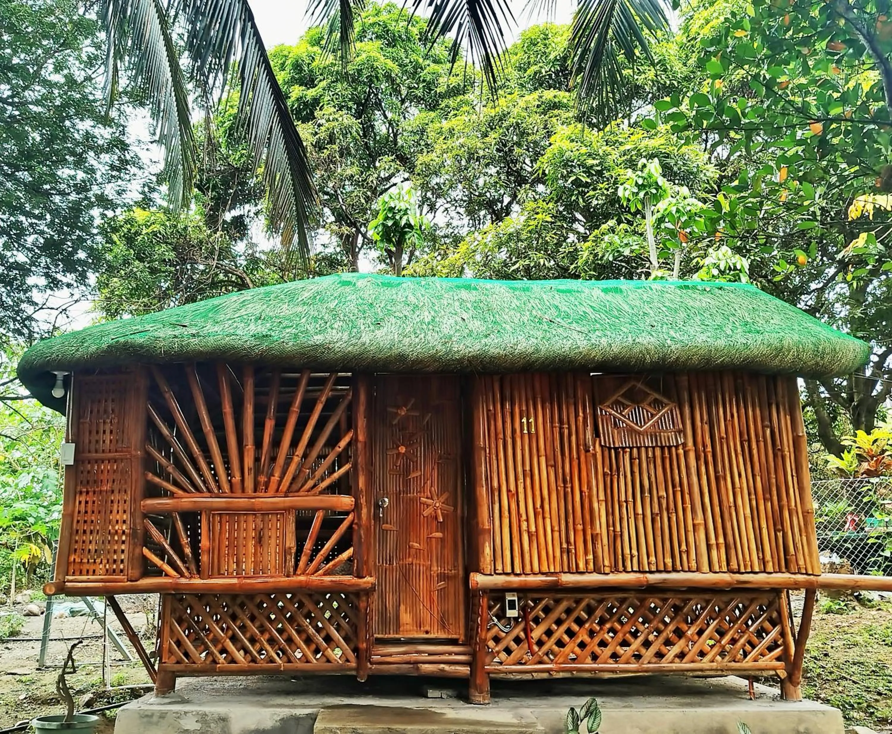 Rea's Bamboo Resort