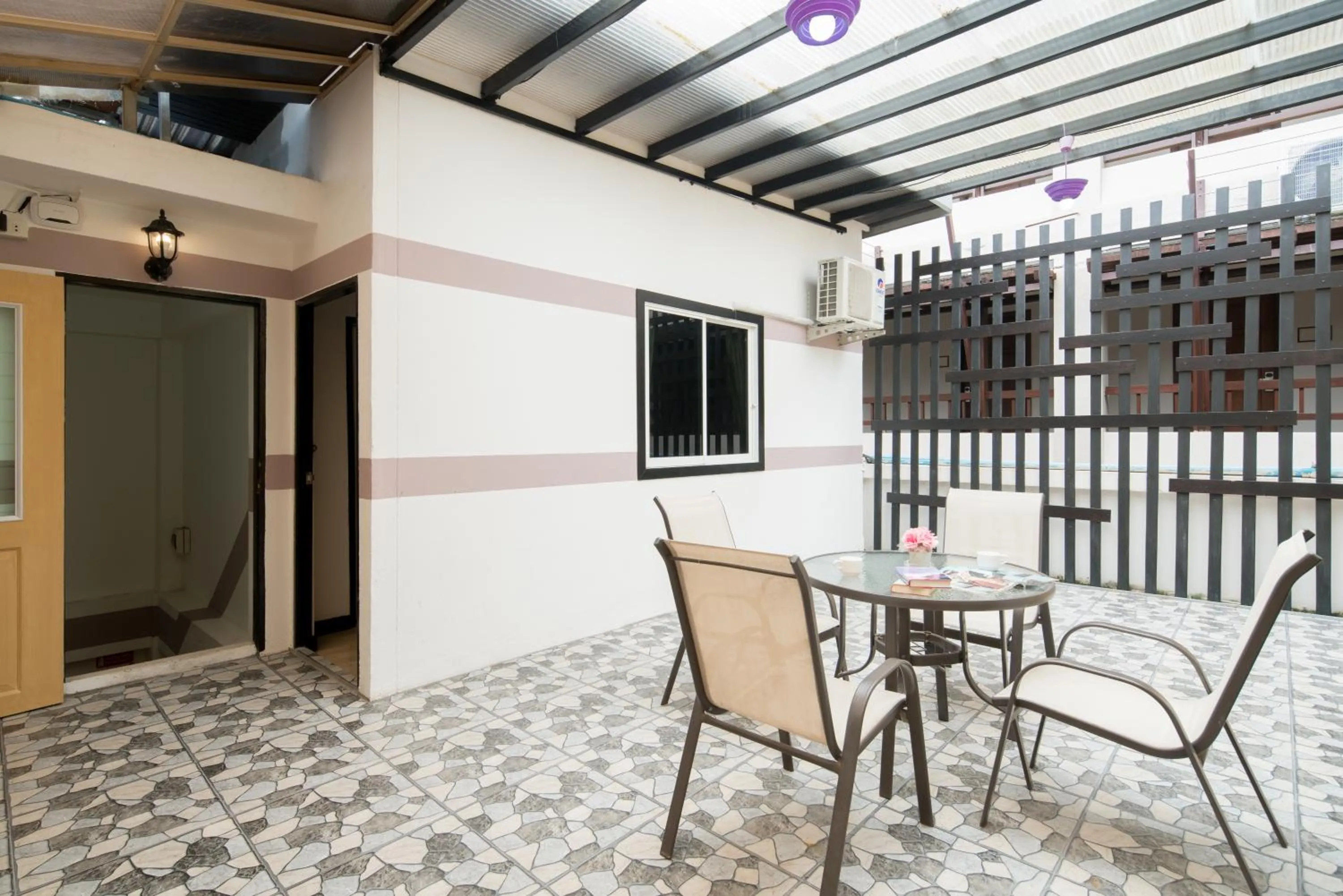 Kitchen or kitchenette in Royal Beach Residence, Patong Beach