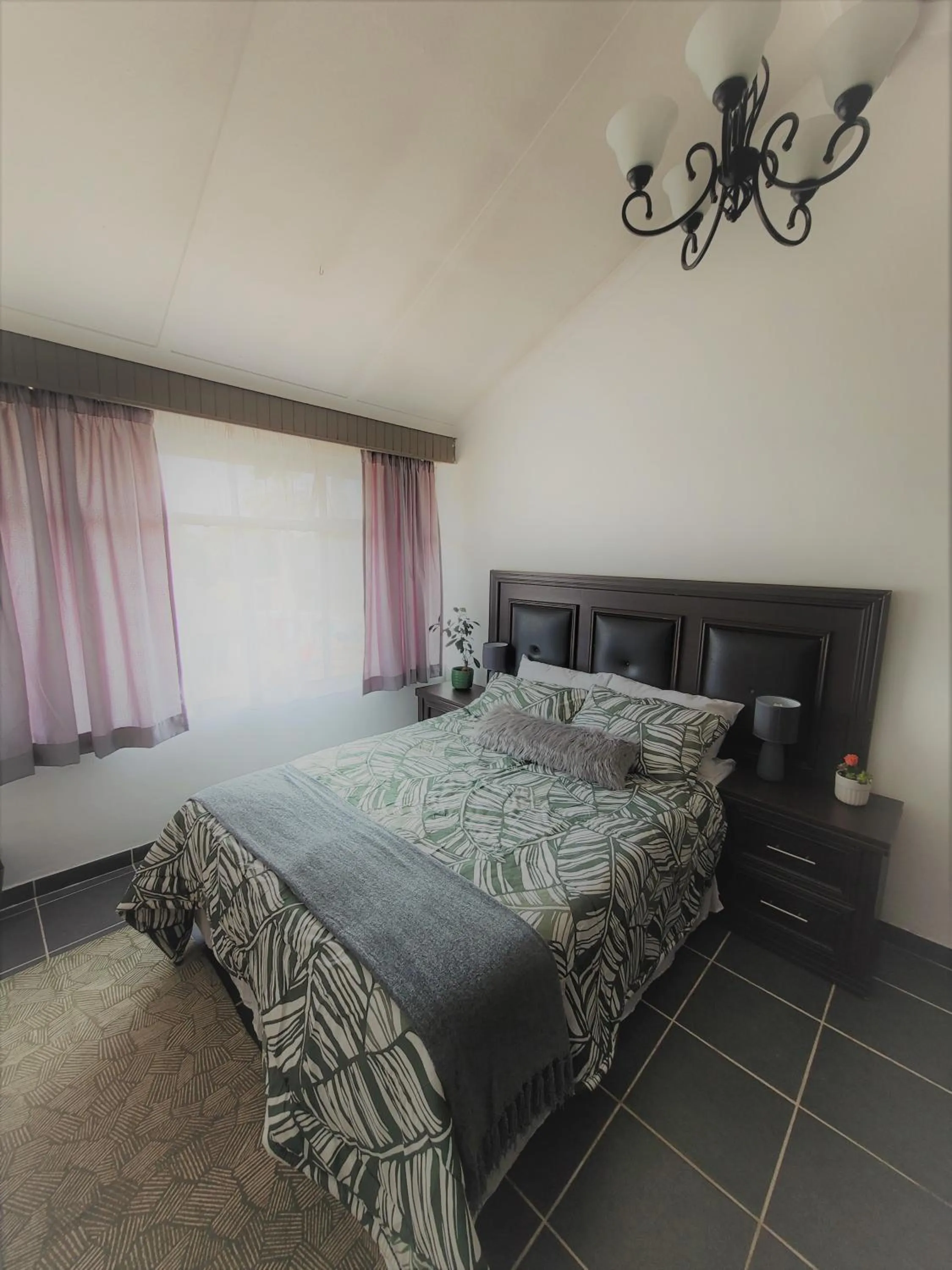 Bedroom, Bed in Reizigers Rusten