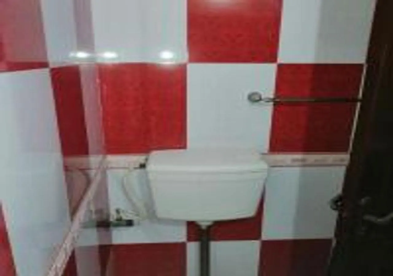 Bathroom in Faizan Hotel