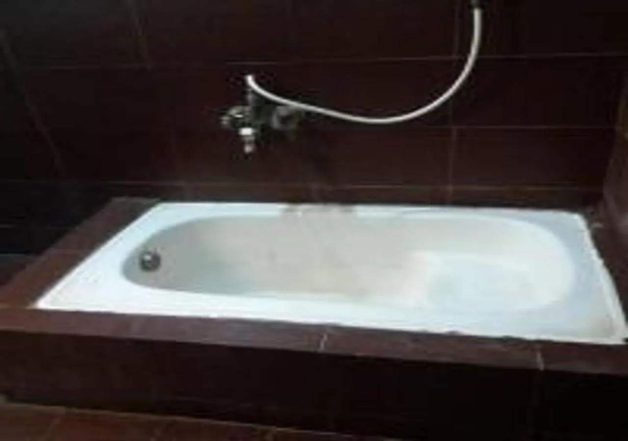Bathroom in Faizan Hotel