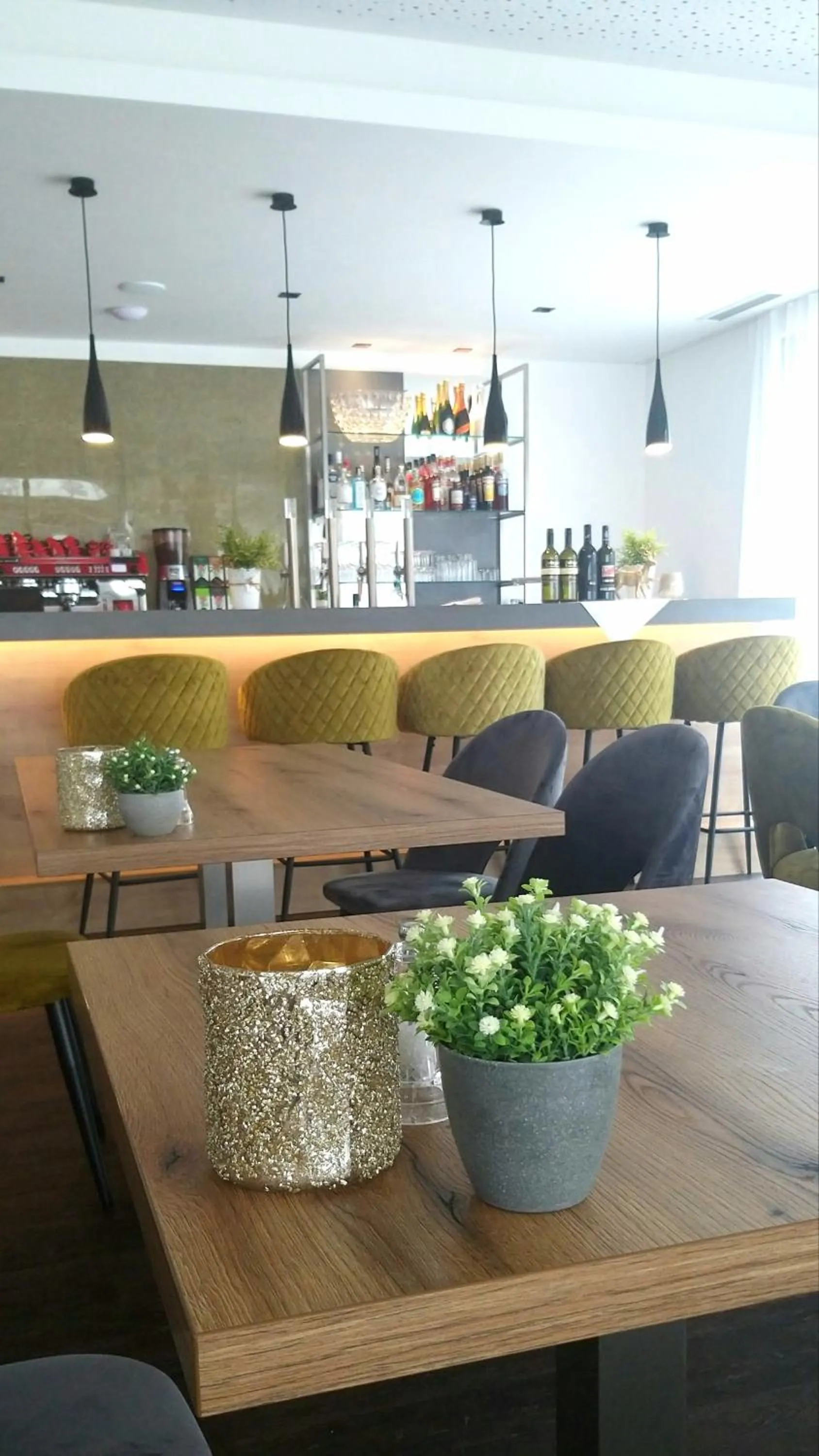 Restaurant/places to eat in Haidinger's Boutique Domizil