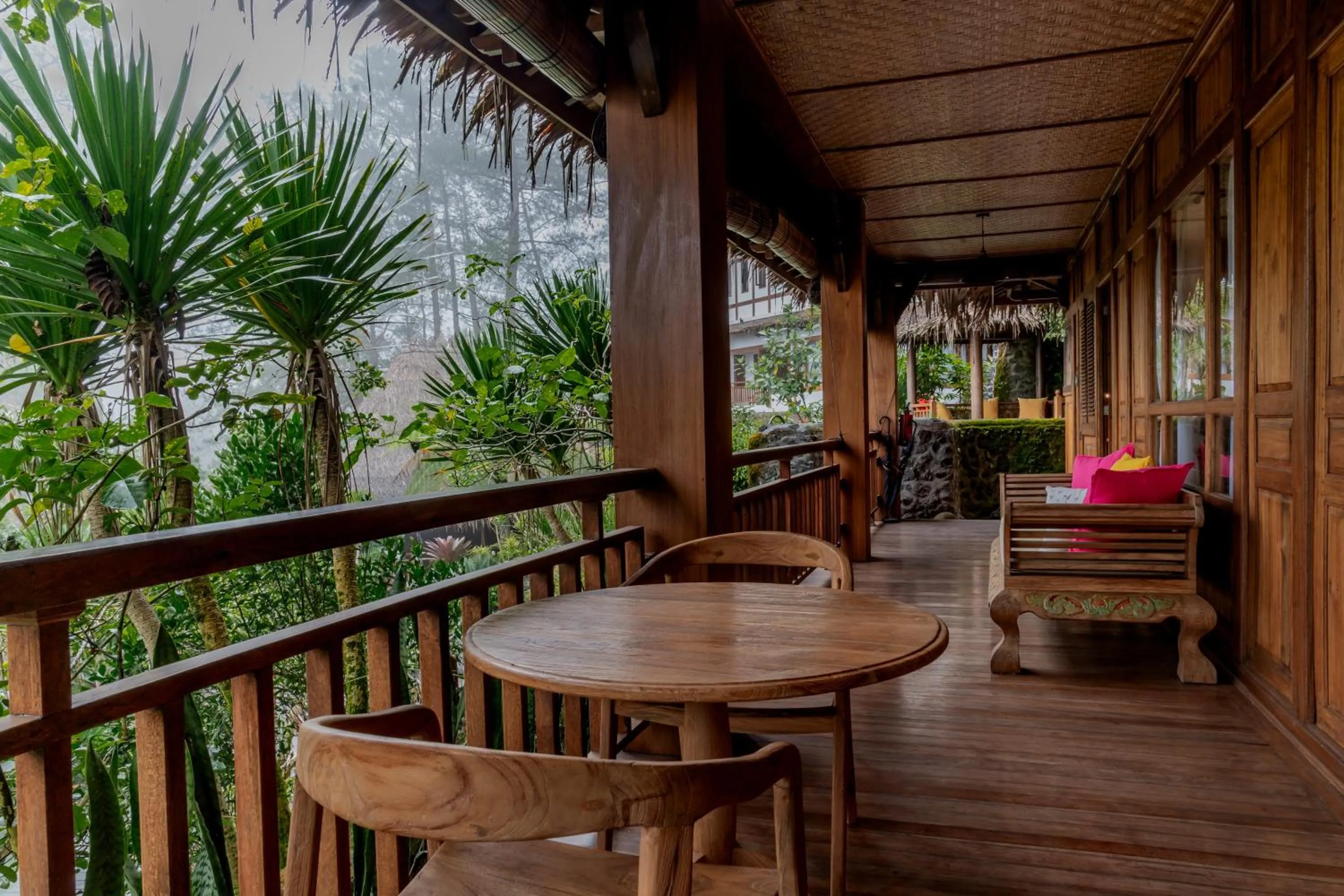 Balcony/Terrace in Tira Vilagna Suites & Spa