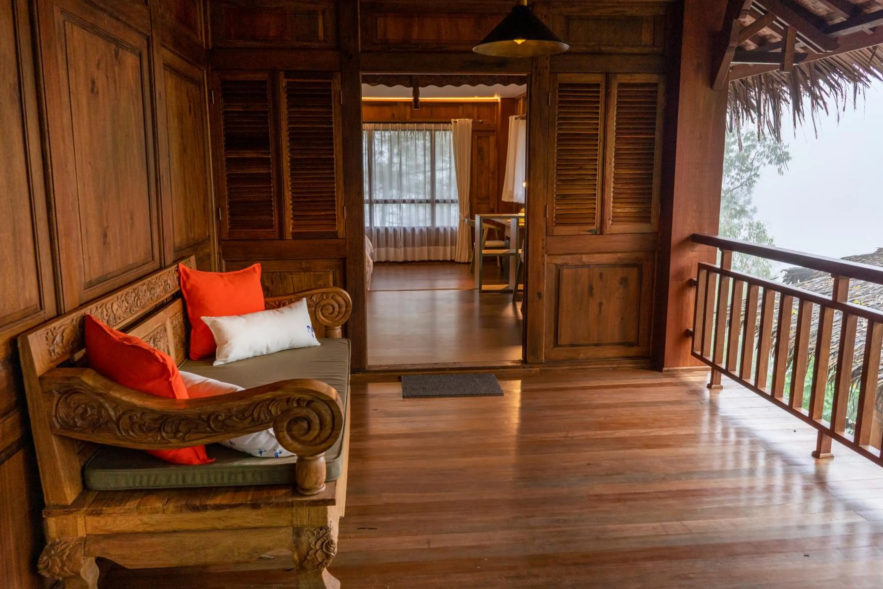 Balcony/Terrace in Tira Vilagna Suites & Spa