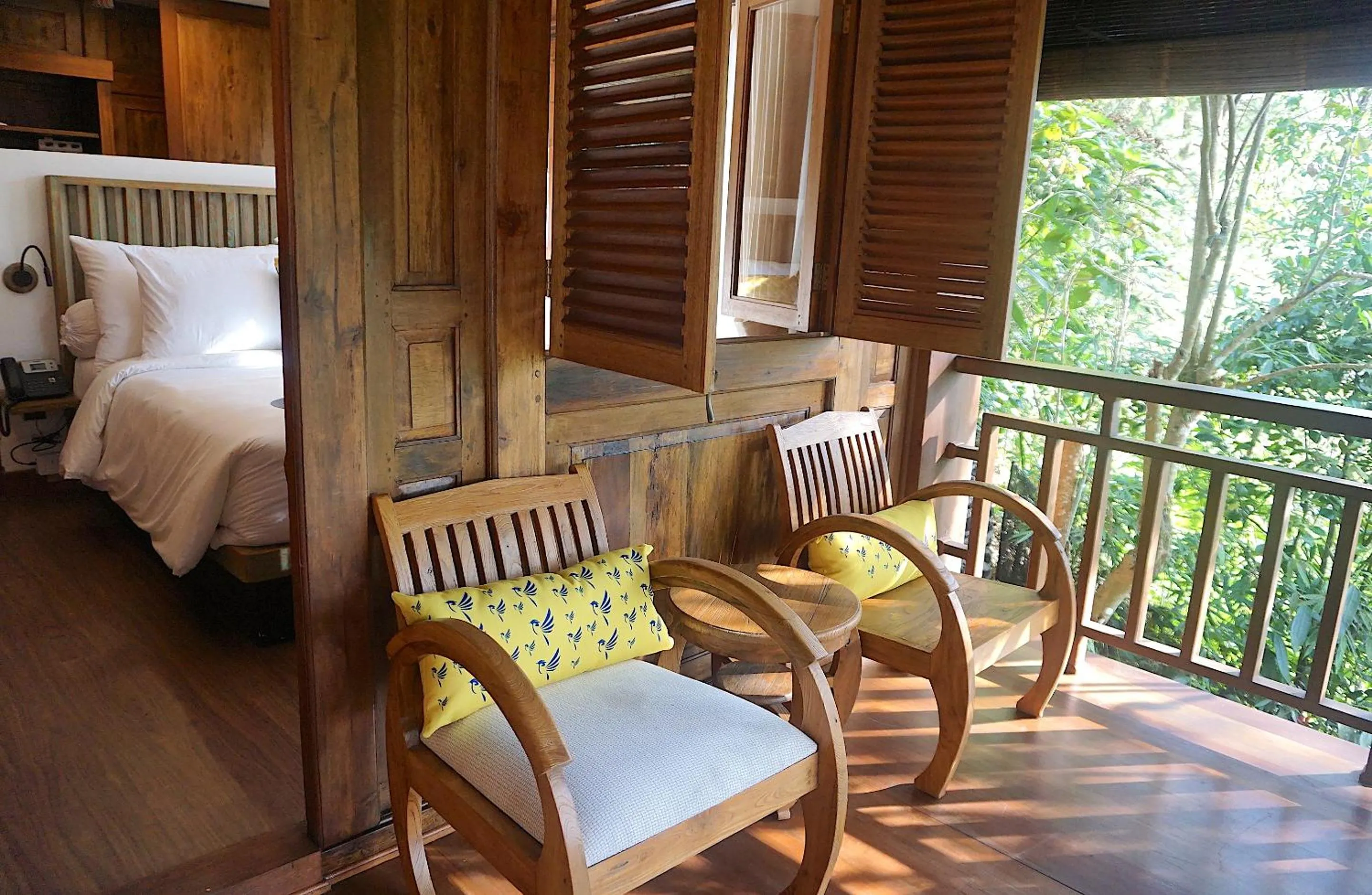 View (from property/room), Bed in Tira Vilagna Suites & Spa