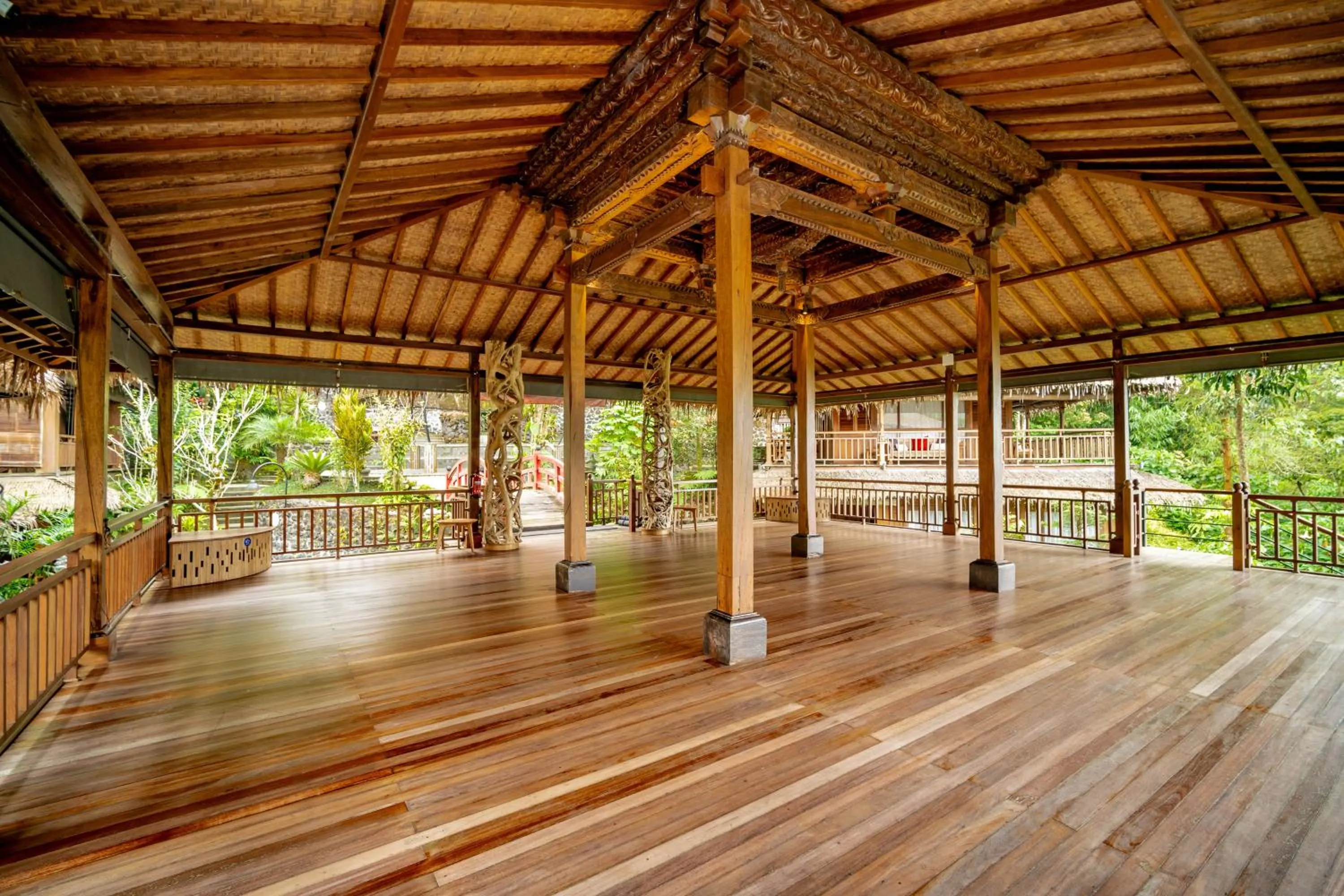 Day in Tira Vilagna Suites & Spa