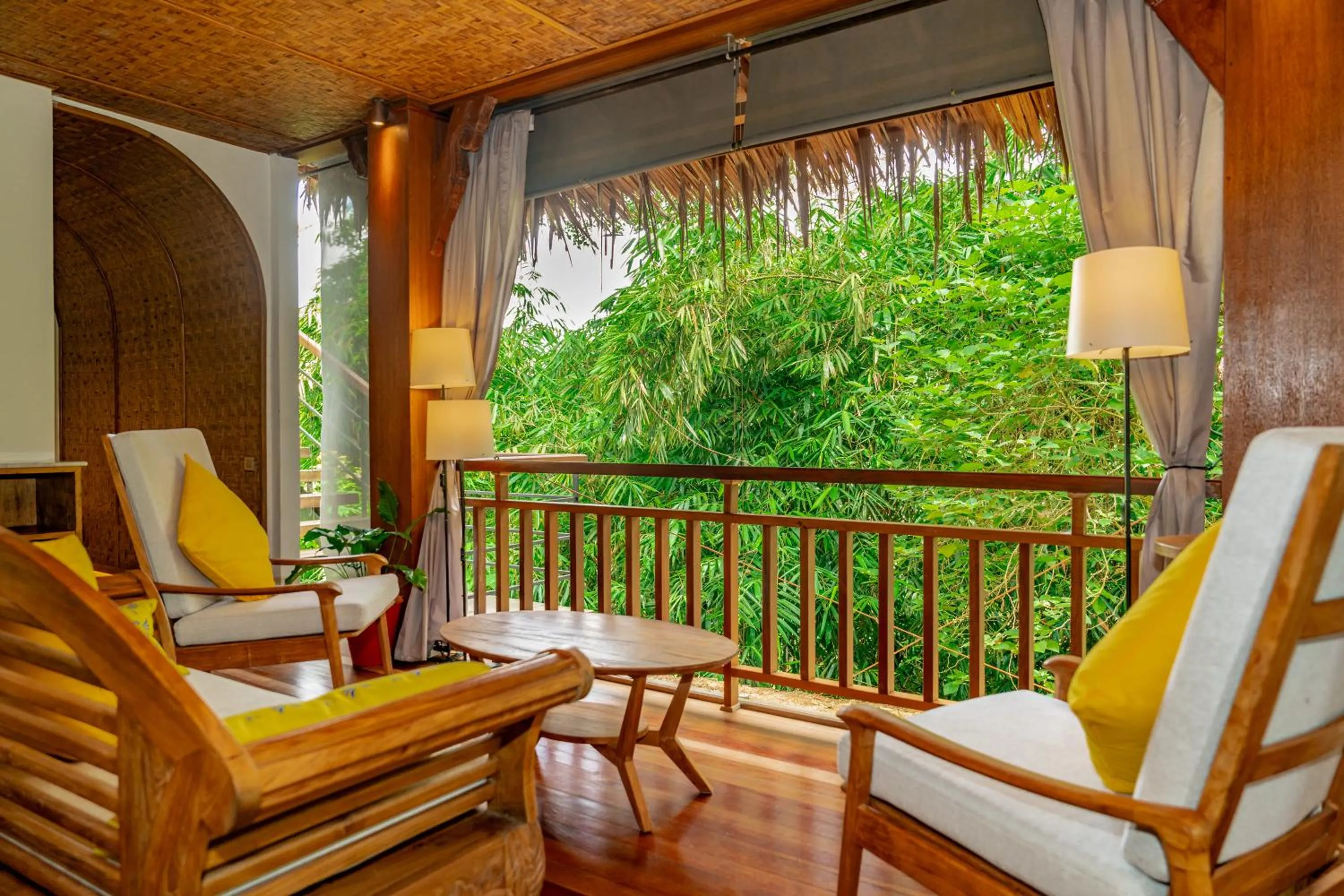 Day in Tira Vilagna Suites & Spa