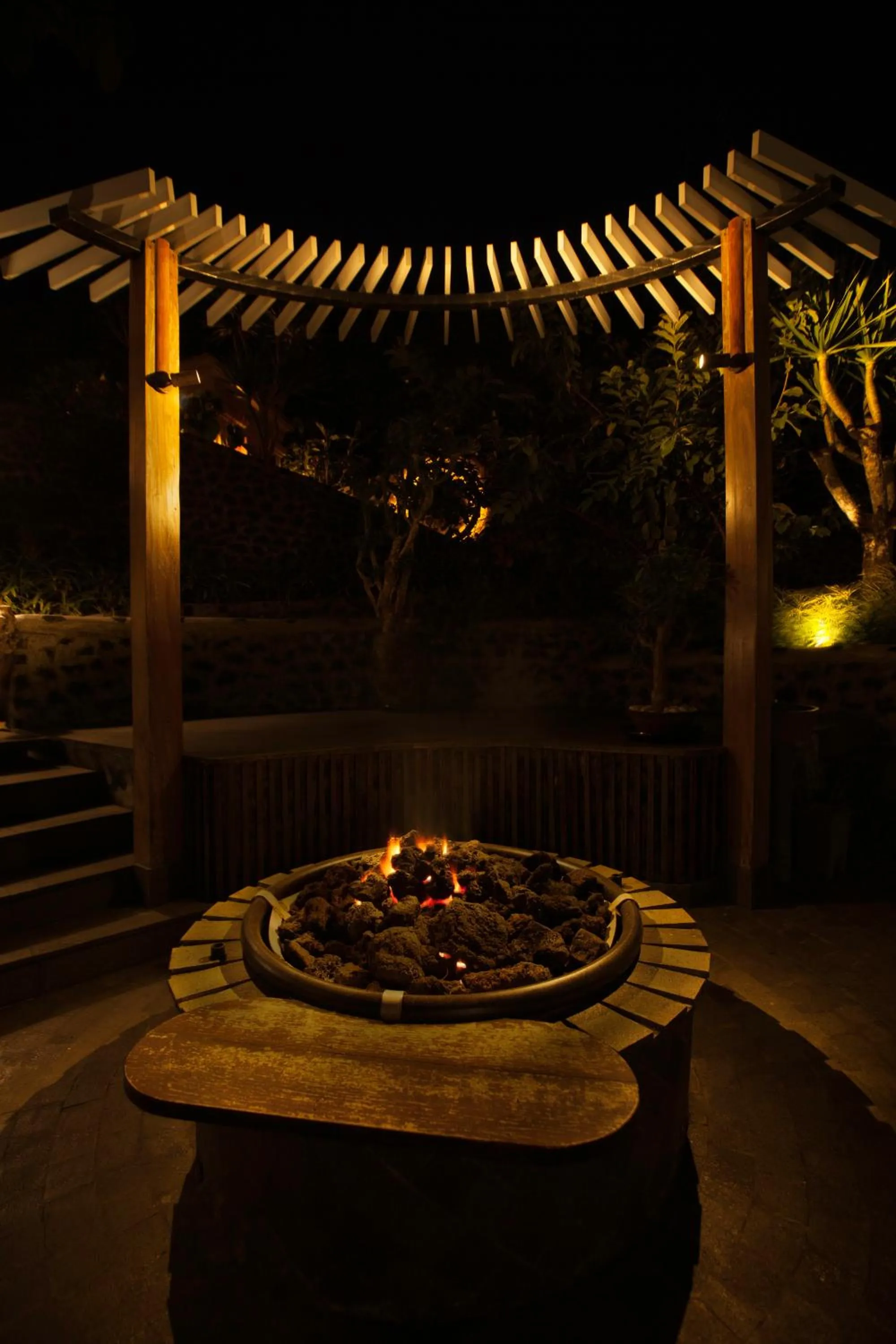 BBQ facilities in Tira Vilagna Suites & Spa