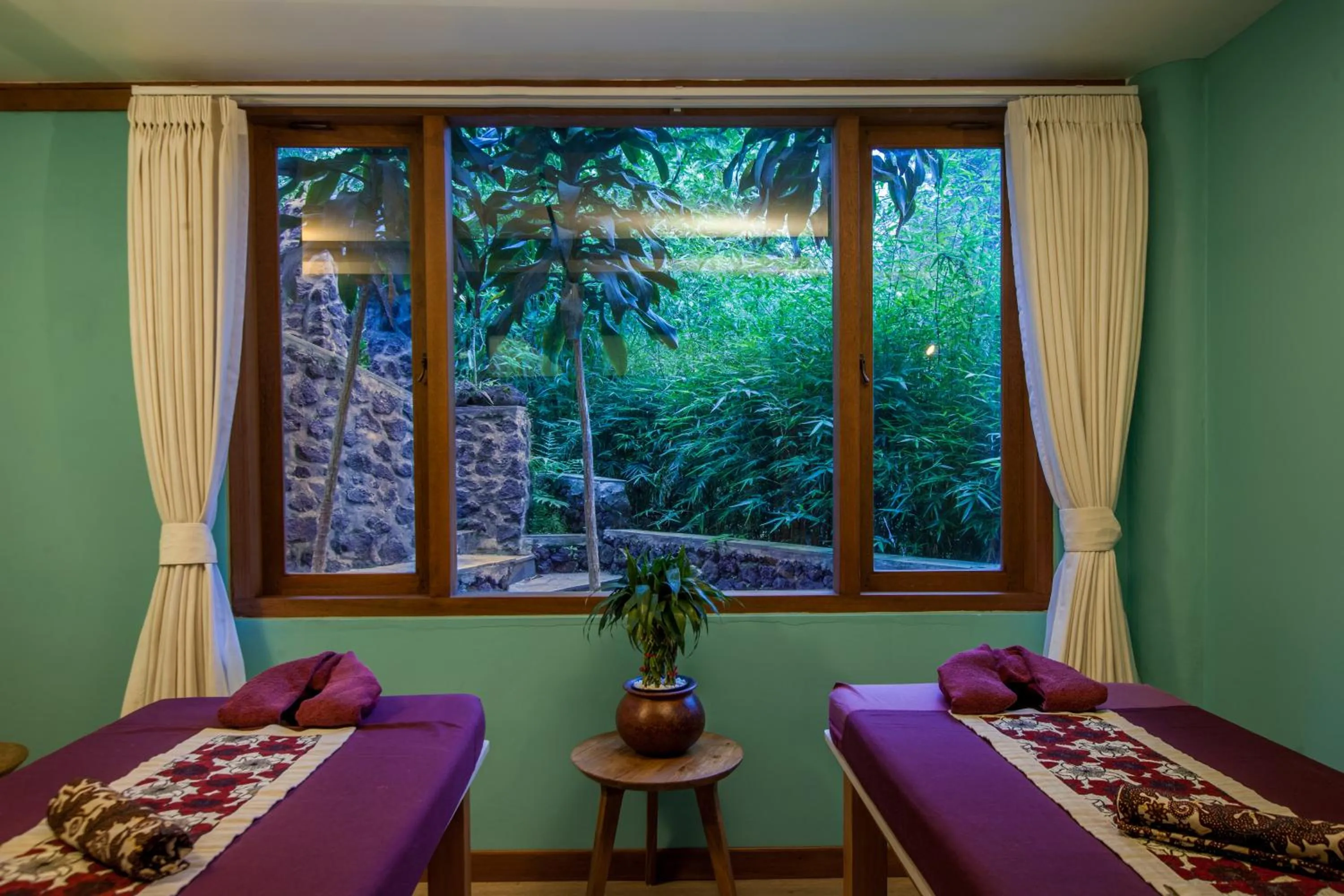 Spa and wellness centre/facilities, Bed in Tira Vilagna Suites & Spa