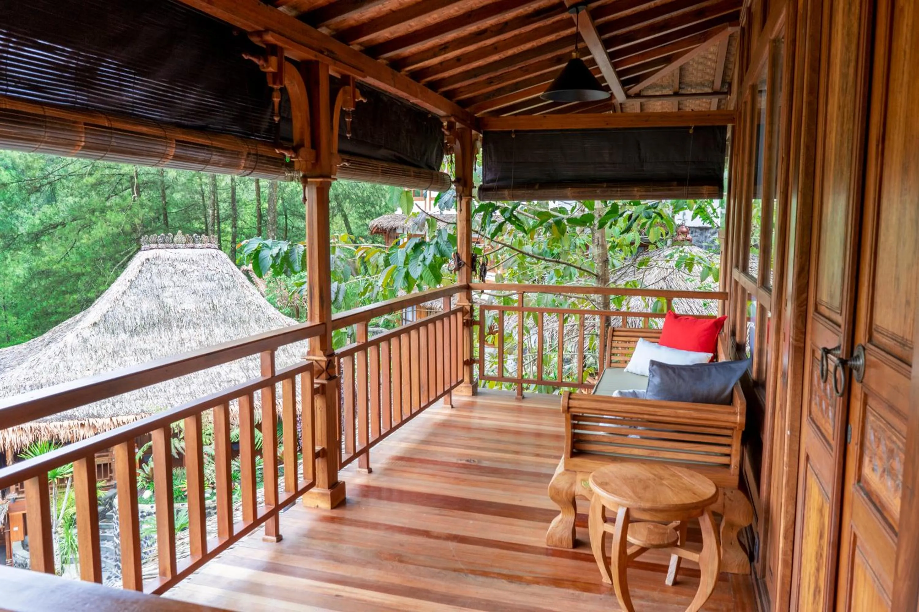 Balcony/Terrace in Tira Vilagna Suites & Spa