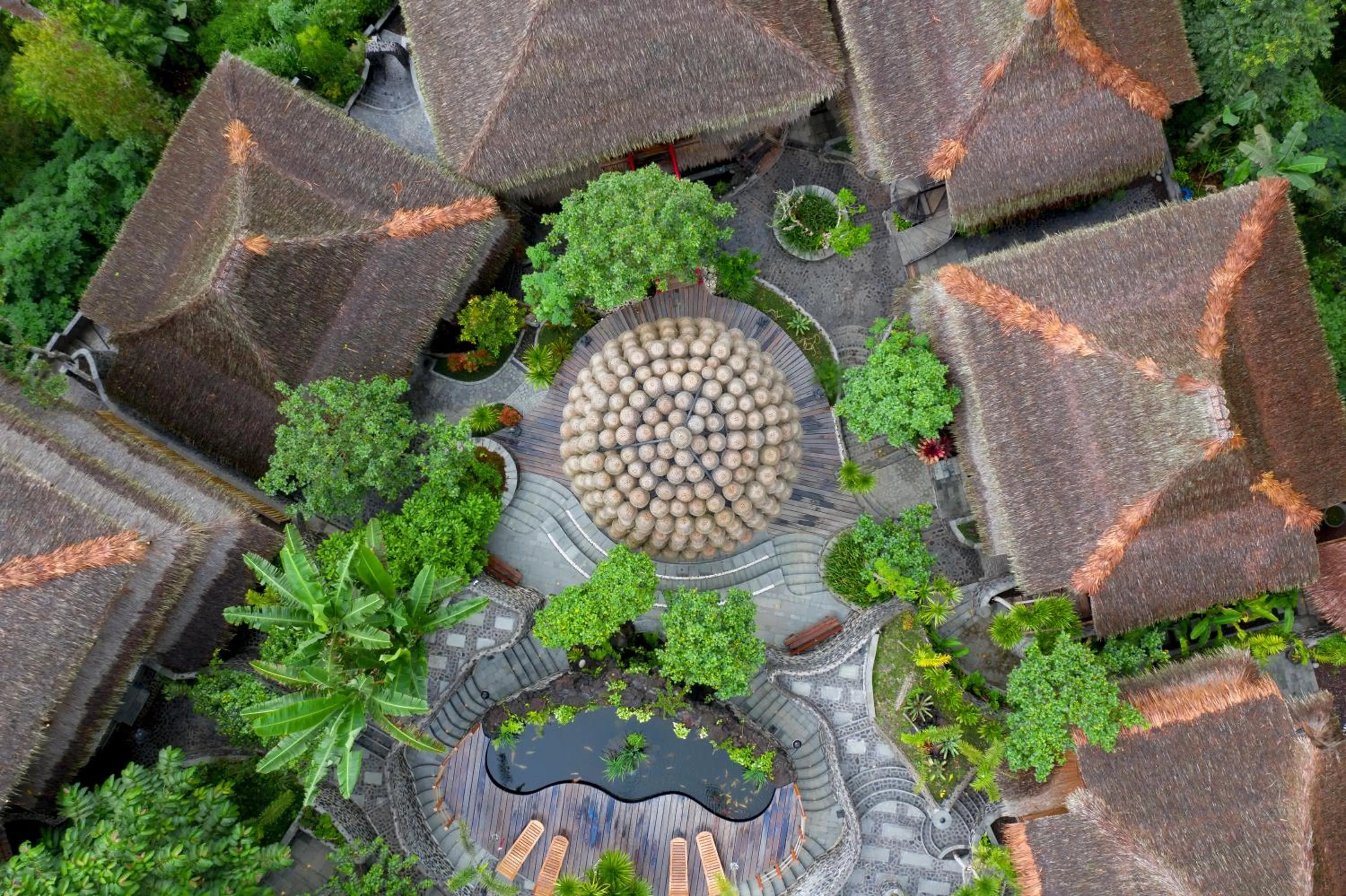 Bird's eye view in Tira Vilagna Suites & Spa