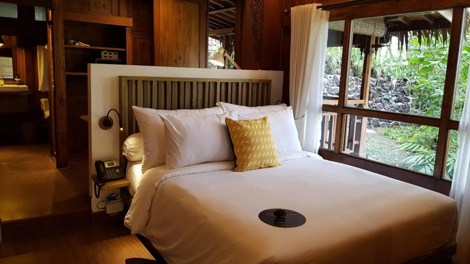 Bed in Tira Vilagna Suites & Spa