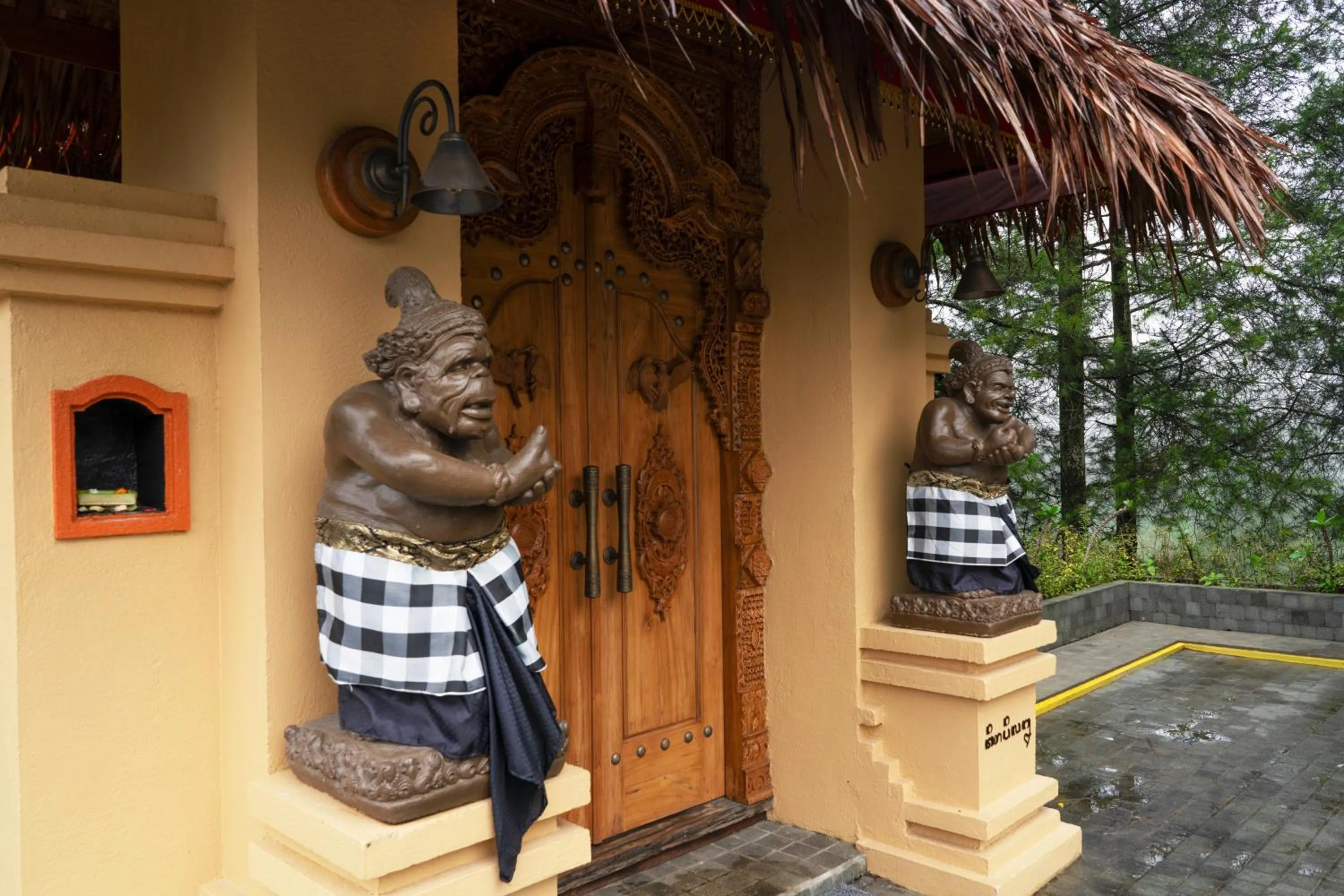 Property building in Tira Vilagna Suites & Spa