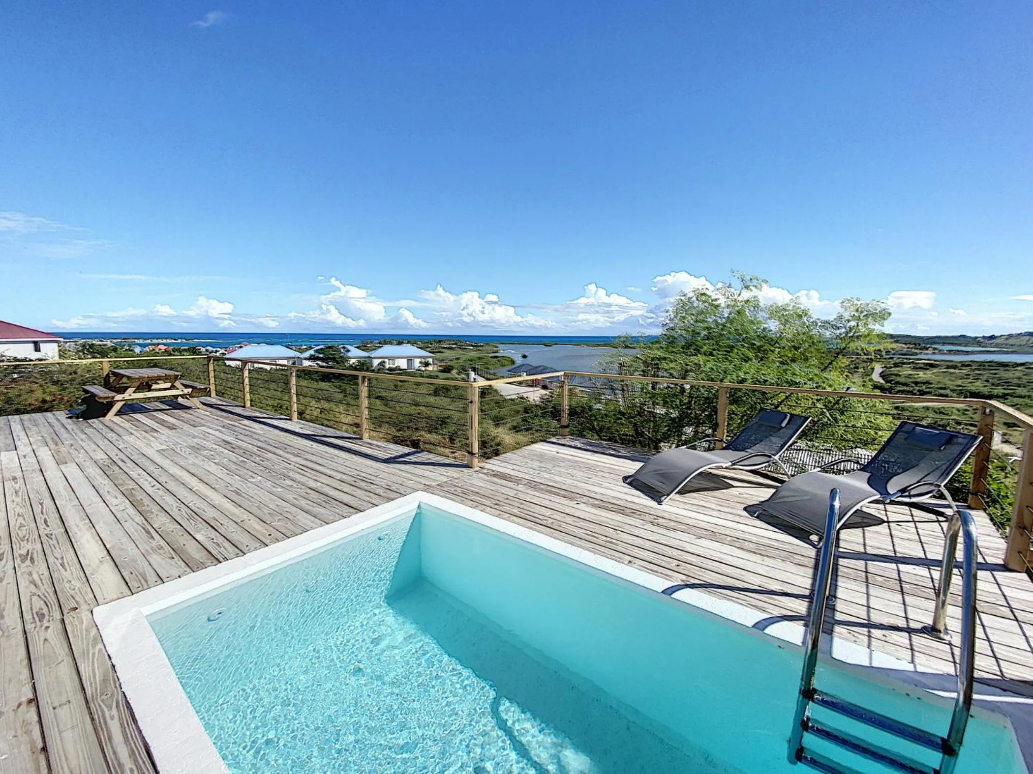 Paradise View, Creole house with private pool