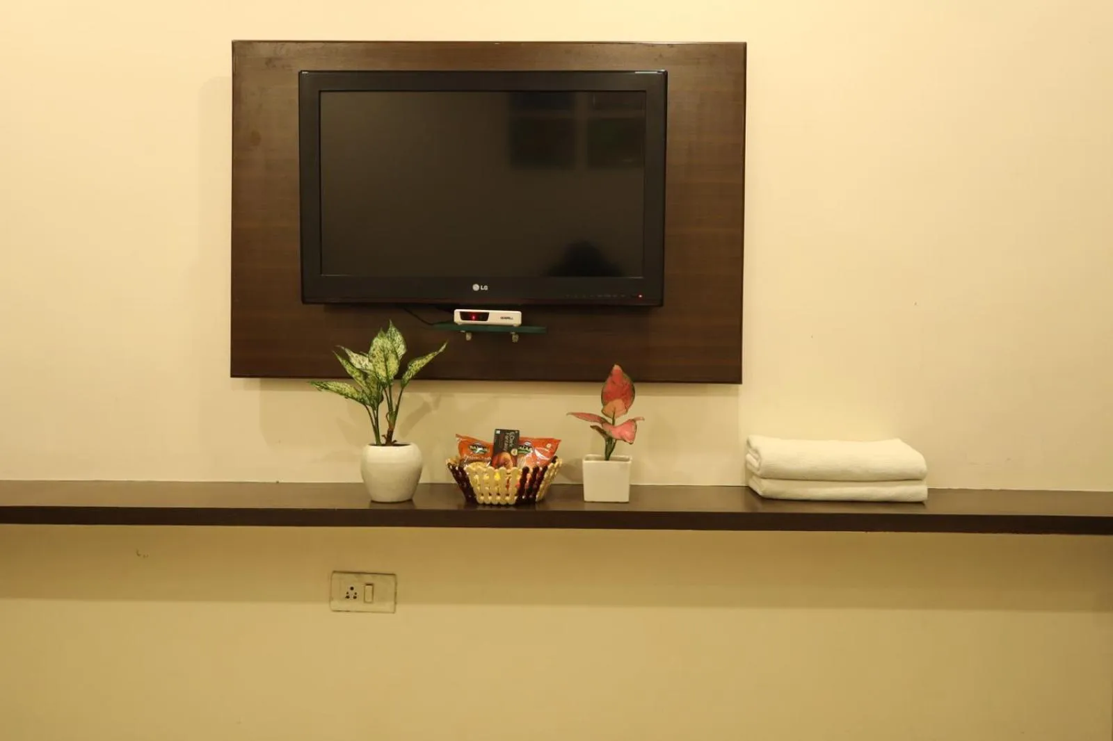 towels in Saish Hotel Shirdi