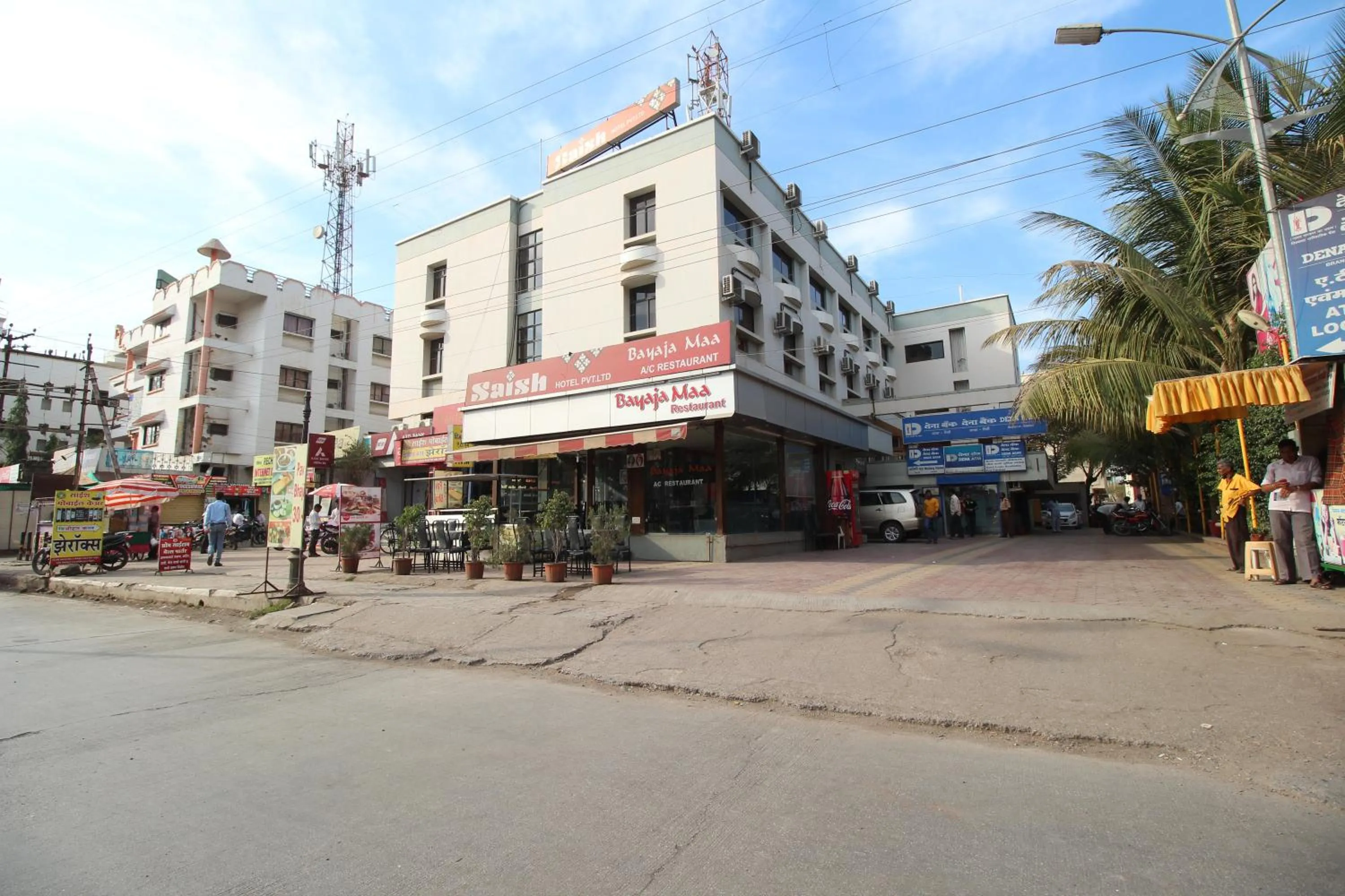 Property building in Saish Hotel Shirdi