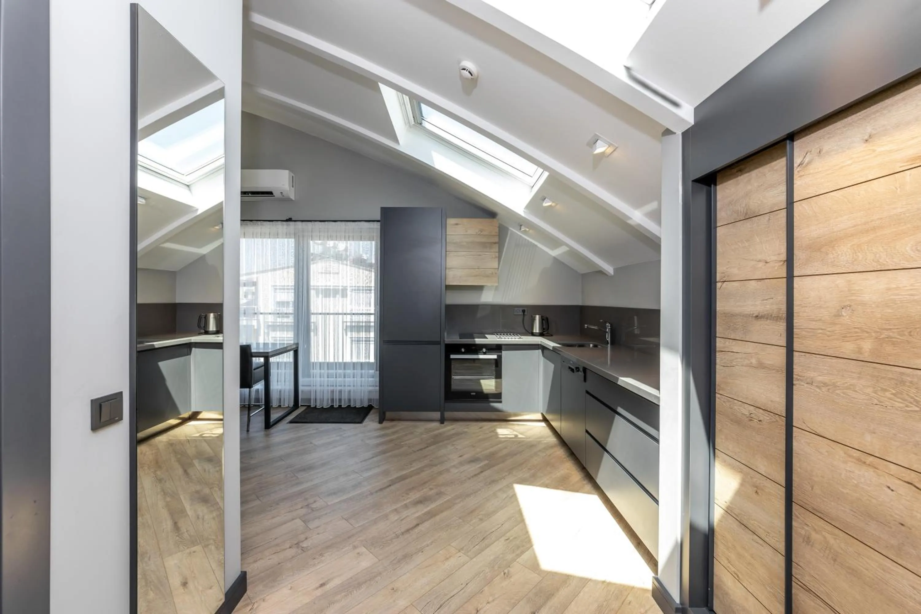 Communal kitchen in Z-Suites