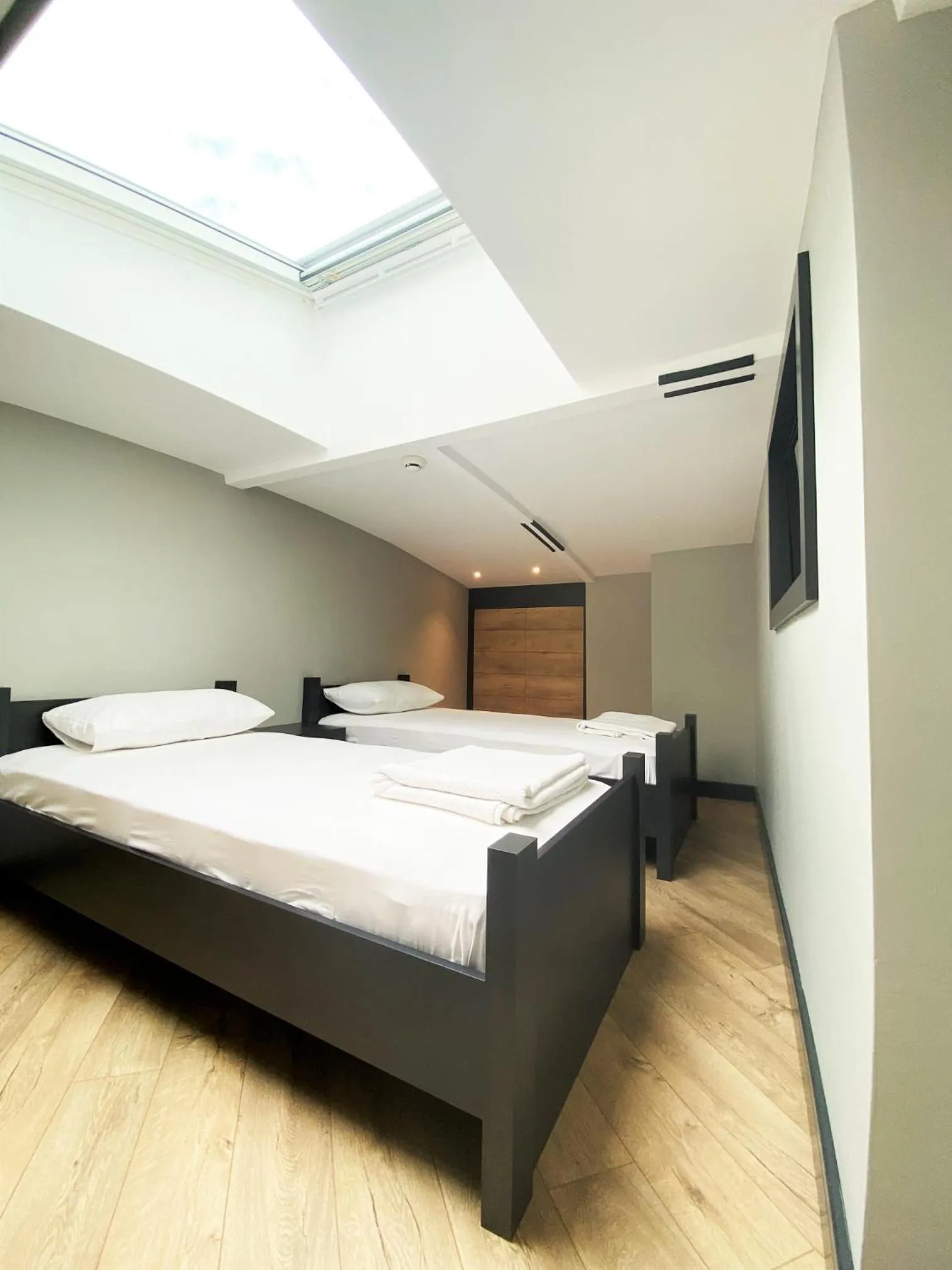 TV and multimedia, Bed in Z-Suites