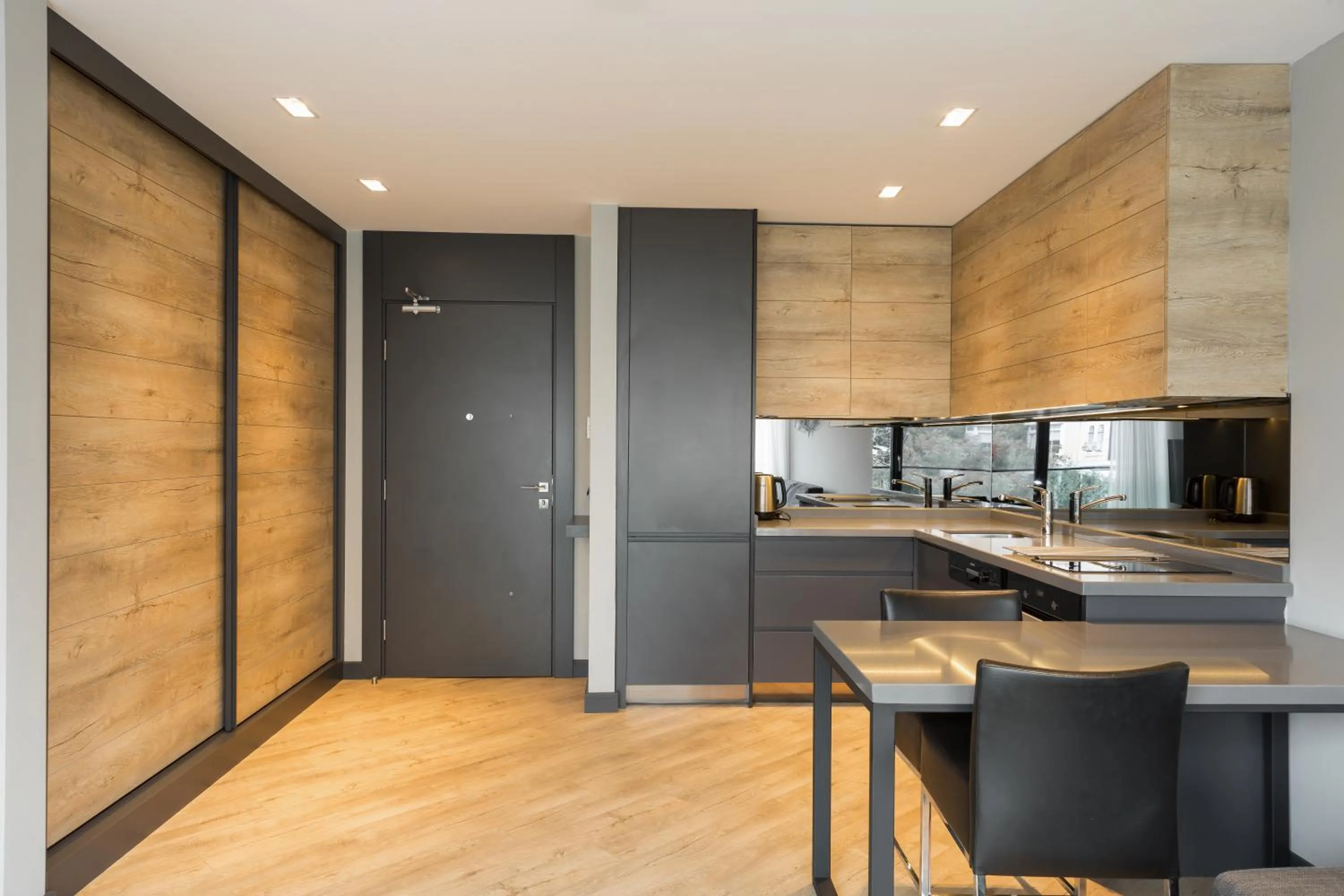 Kitchen or kitchenette in Z-Suites