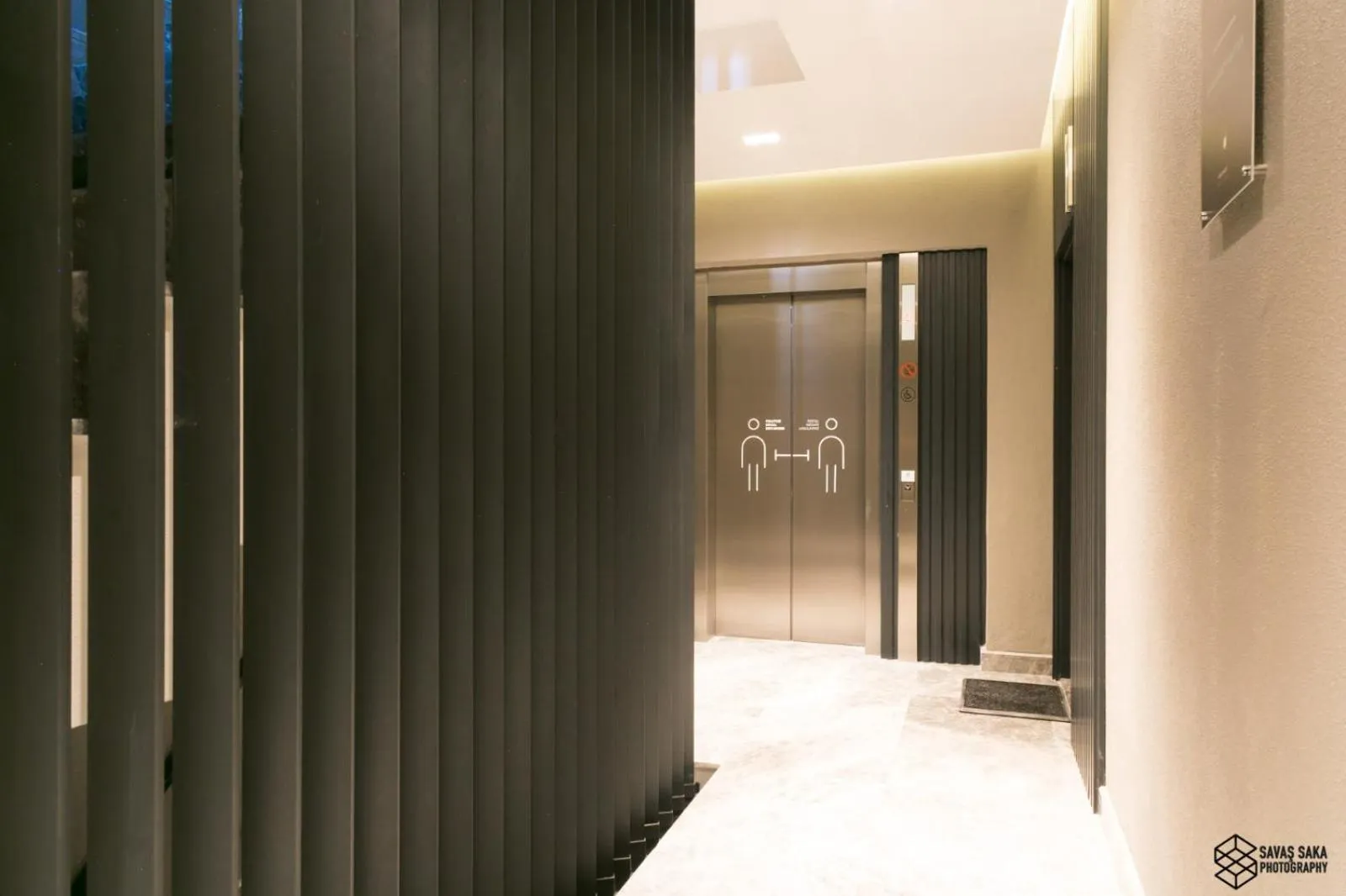 Decorative detail in Z-Suites