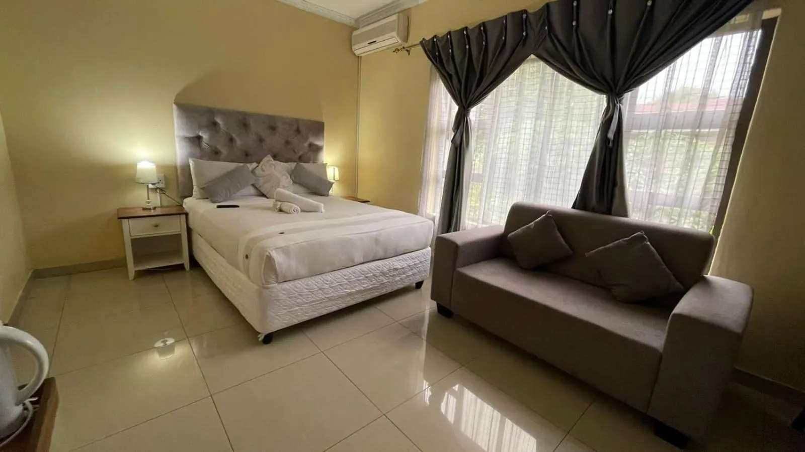 Bed in Belz Boutique Hotel