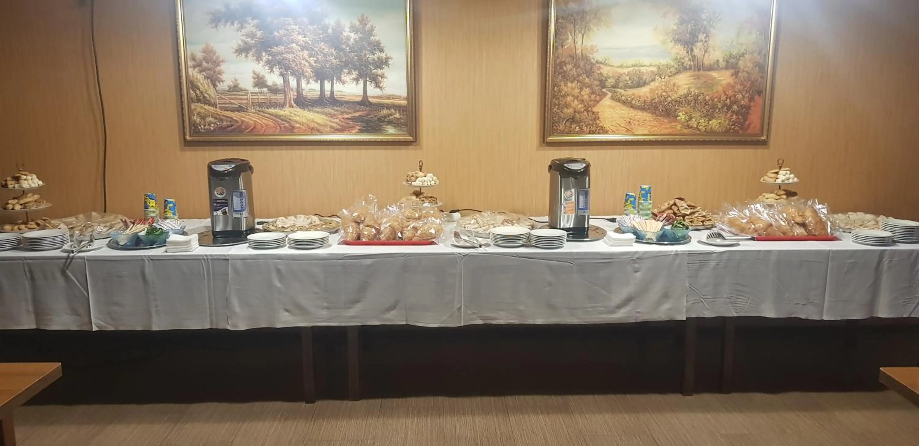 Coffee/tea facilities in Shato Paradis Hotel