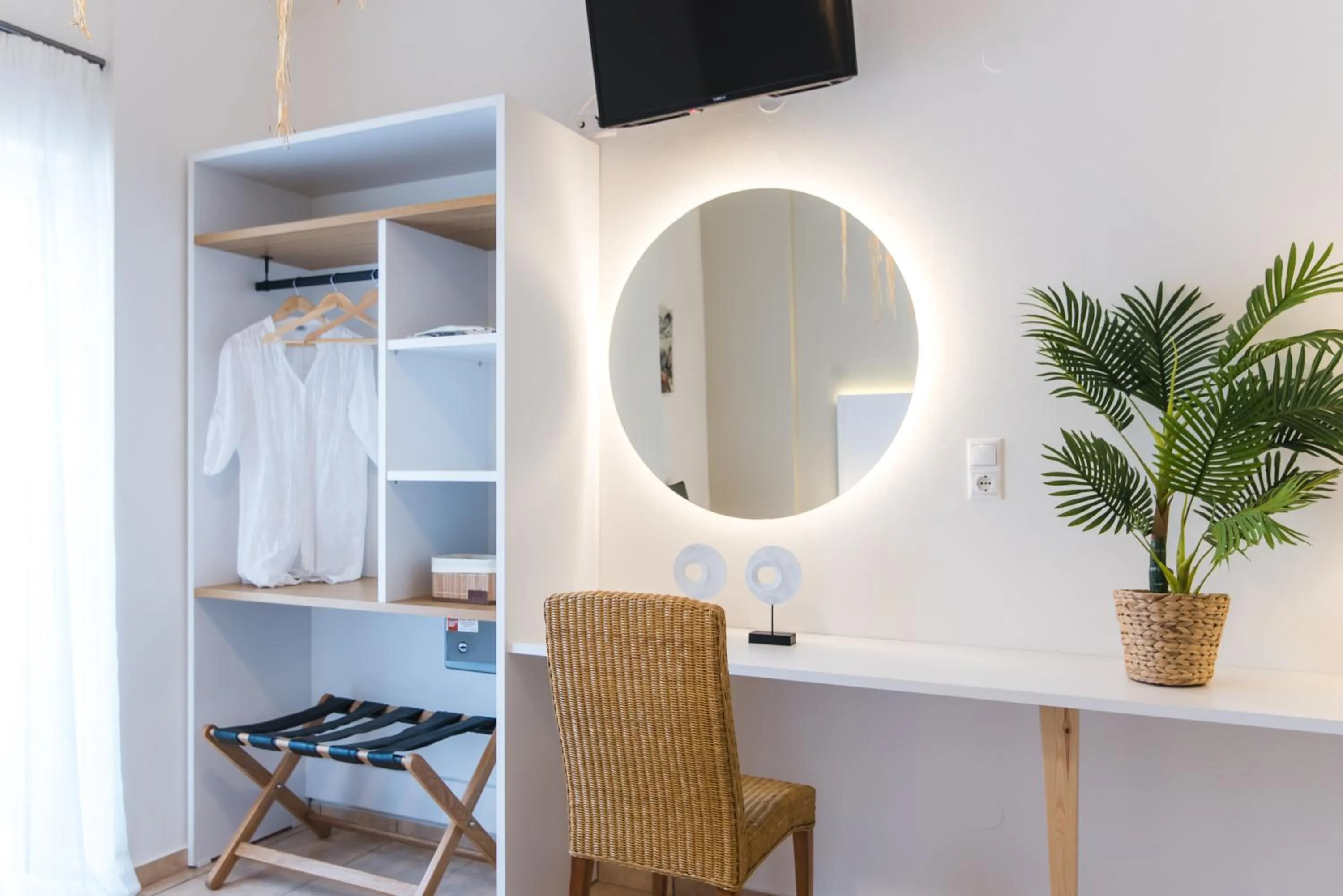 TV and multimedia in Mirage Studios