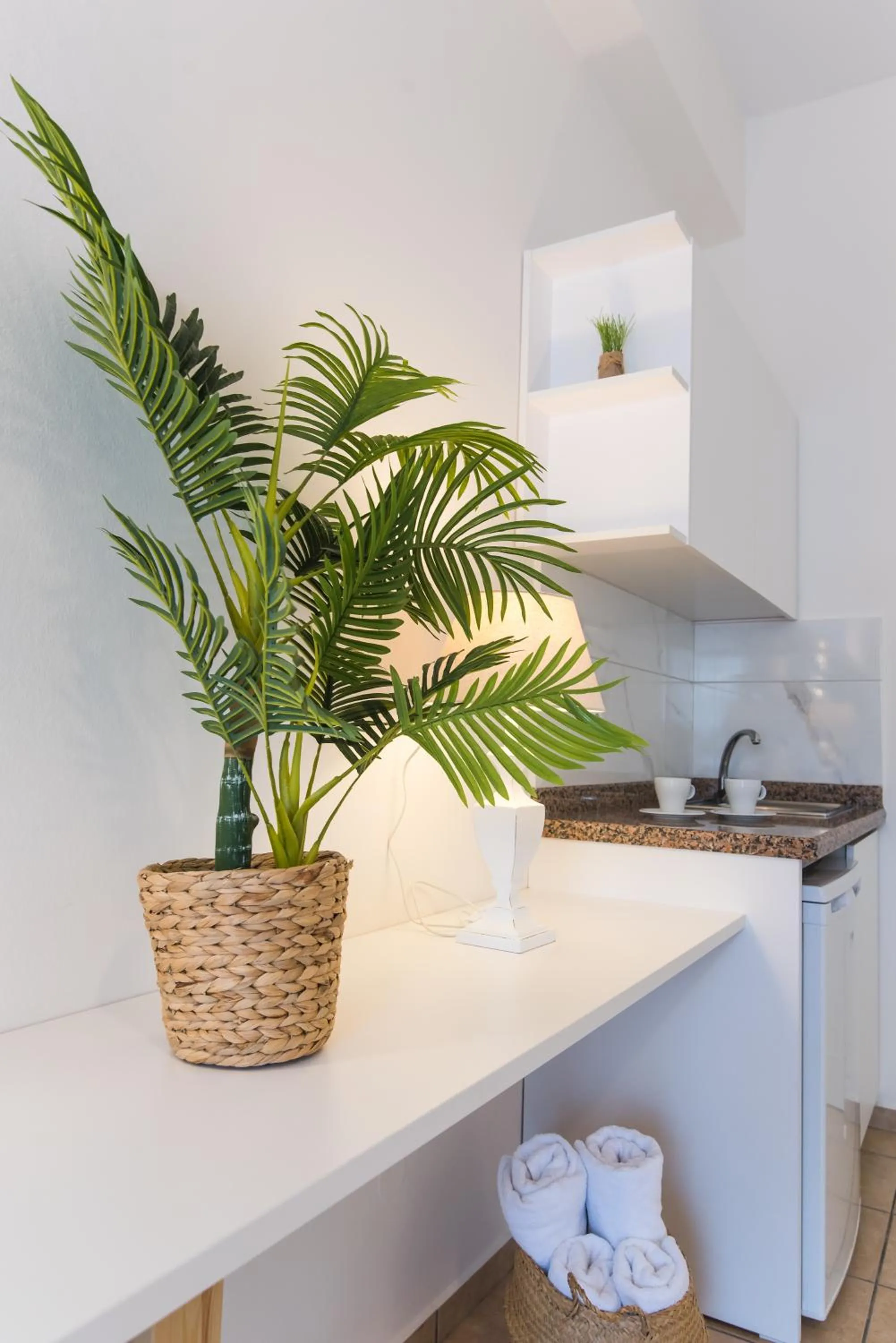 Kitchen or kitchenette in Mirage Studios