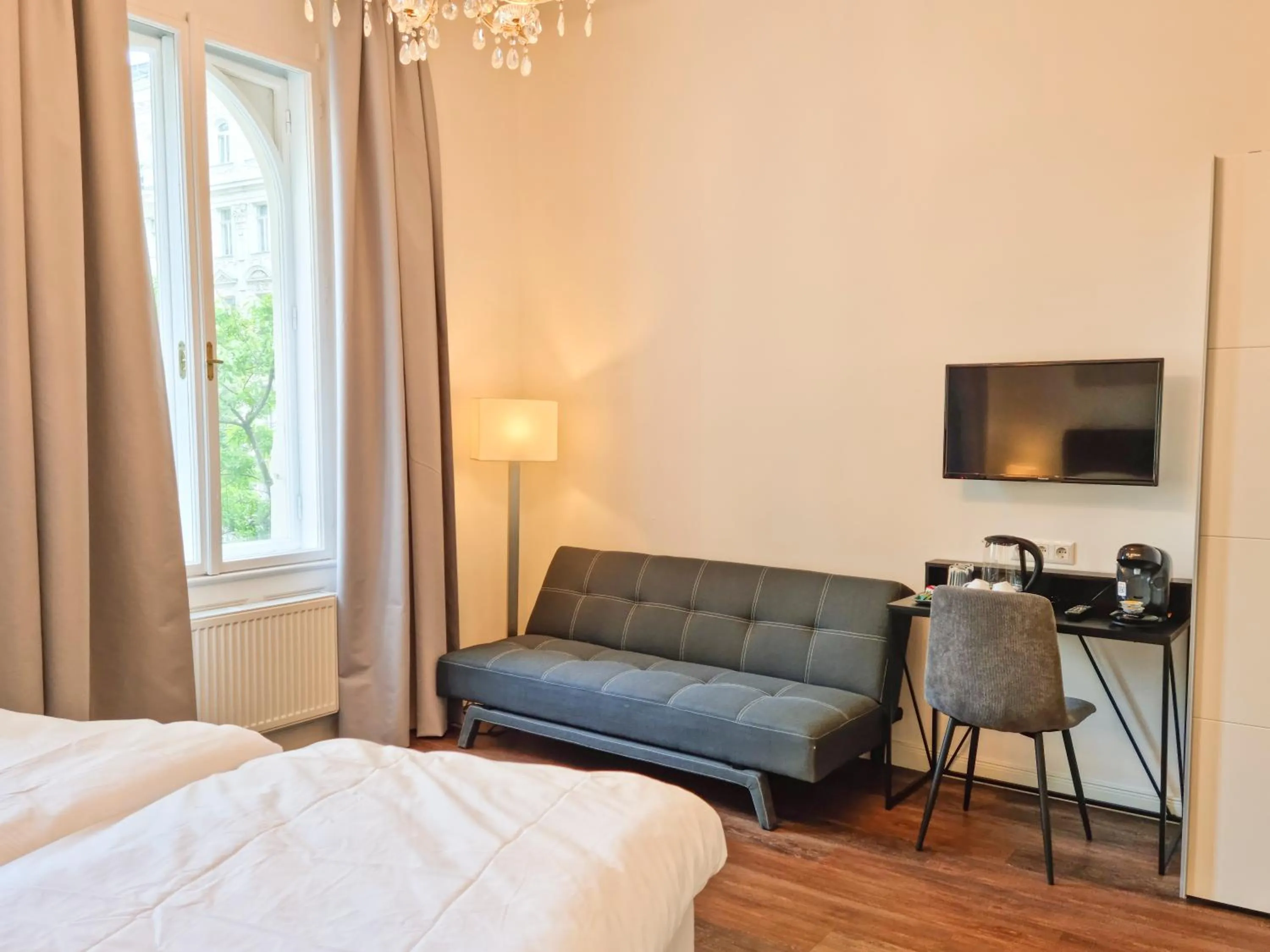 Bed in Pension Mozart - Newly Renovated