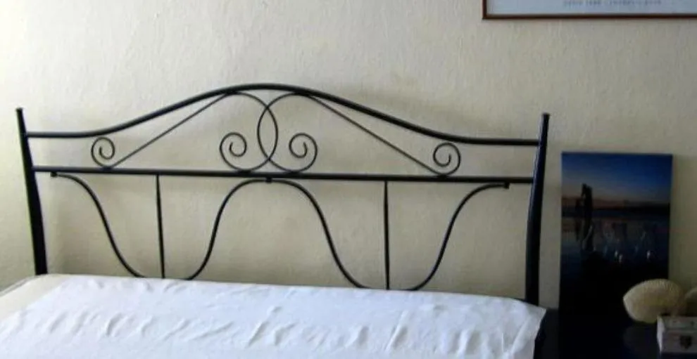 Bed in Ktima Dadouli