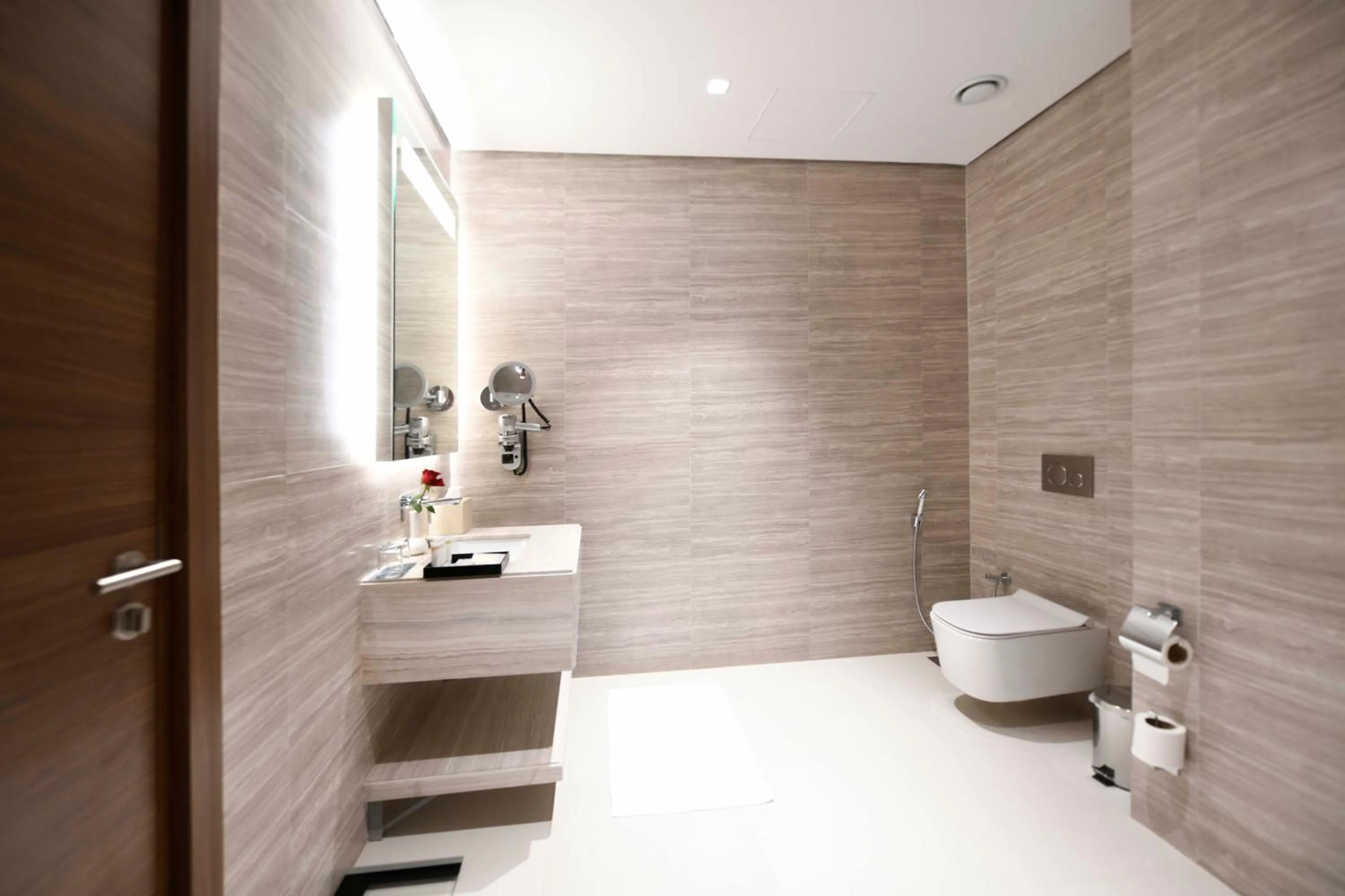 Bathroom in Golden Tulip Riyadh Convention and Exhibition Center