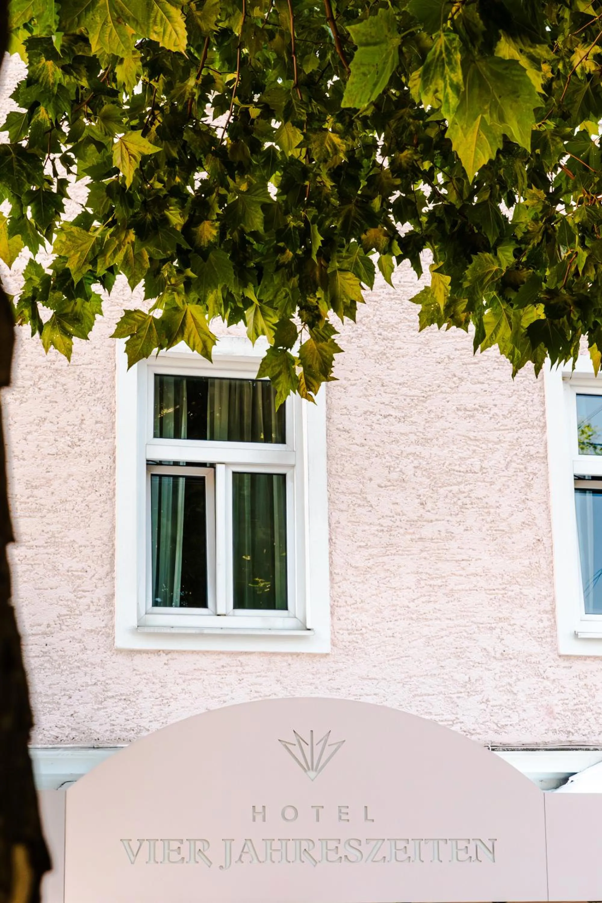 Property building in Hotel Vier Jahreszeiten Salzburg