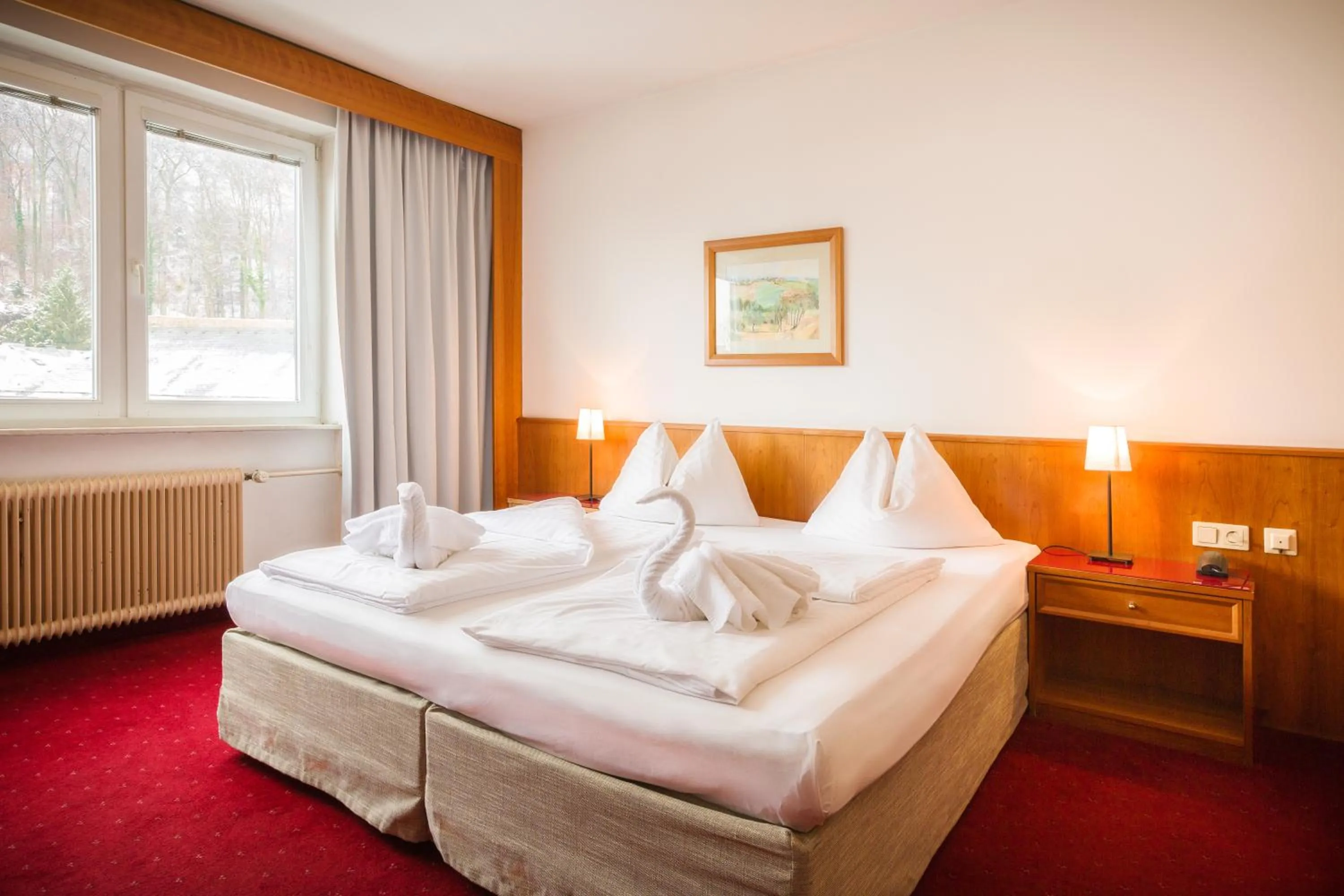 Photo of the whole room, Bed in Am Neutor Hotel Salzburg Zentrum