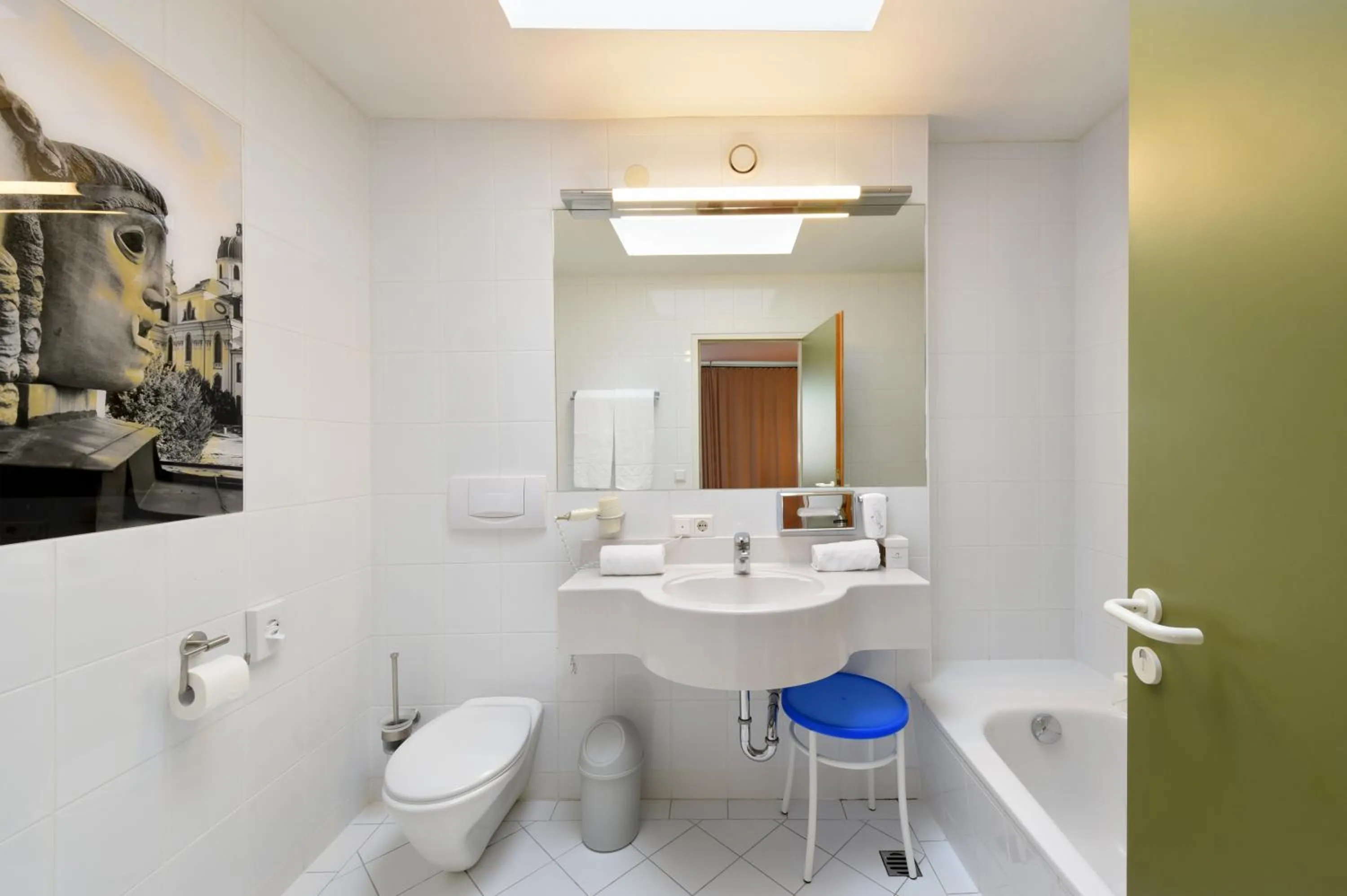 Bathroom in Am Neutor Hotel Salzburg Zentrum