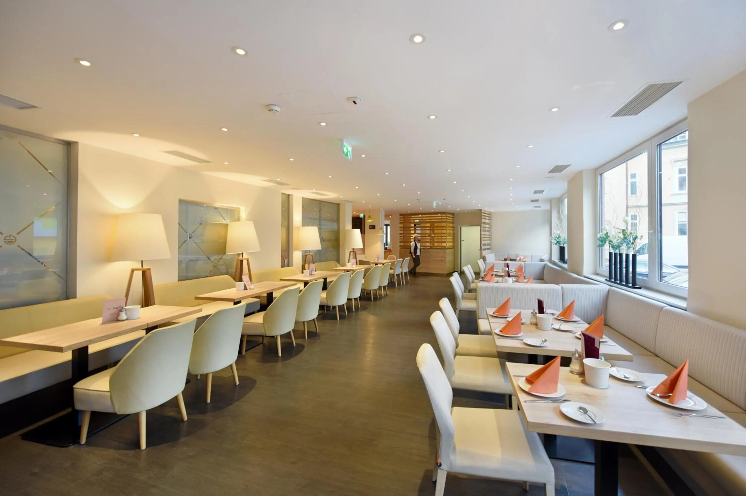 Restaurant/places to eat in Am Neutor Hotel Salzburg Zentrum