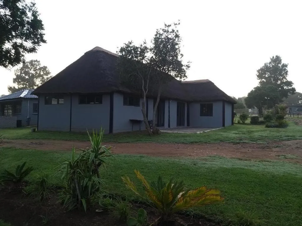 Property building in Vaal Marina Resort