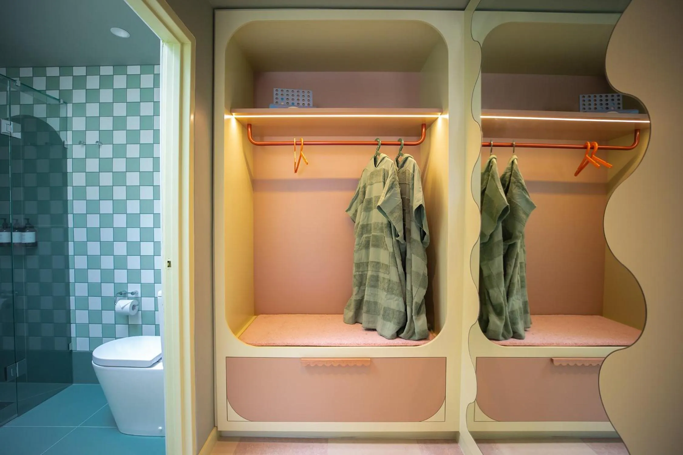 Bathroom in The Monty