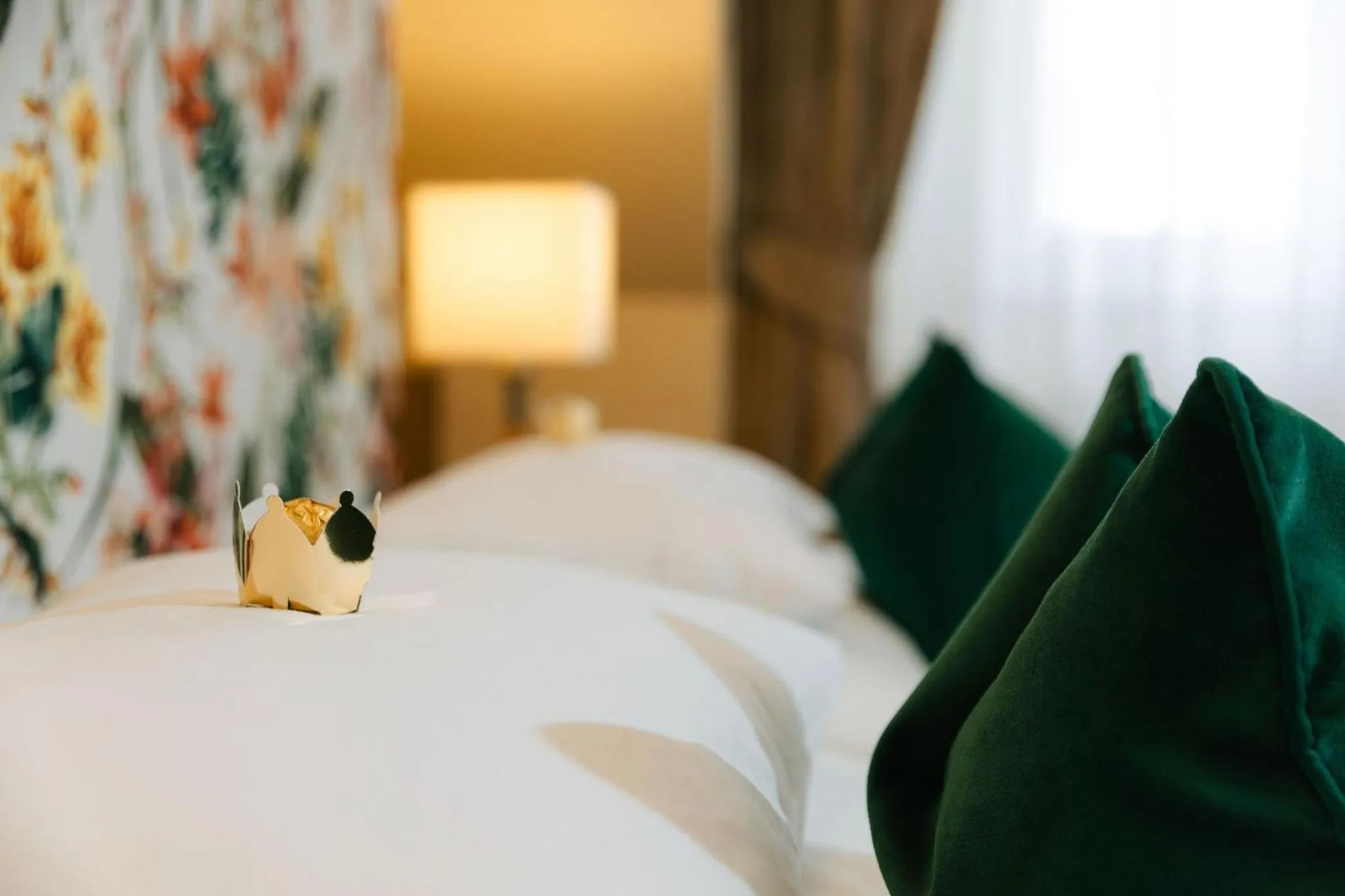 Bed in Hotel Kaiserhof Wien