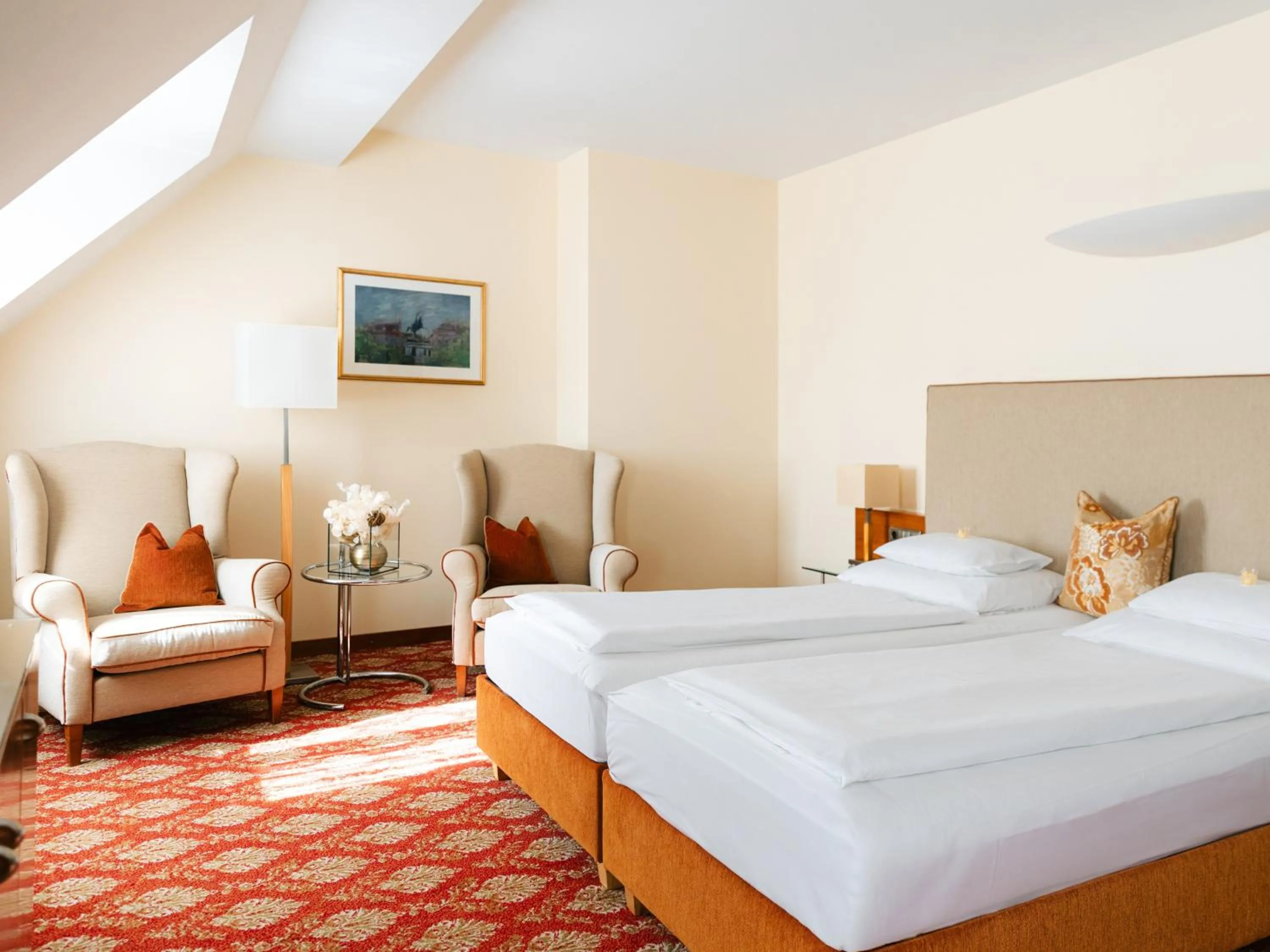 Bed in Hotel Kaiserhof Wien