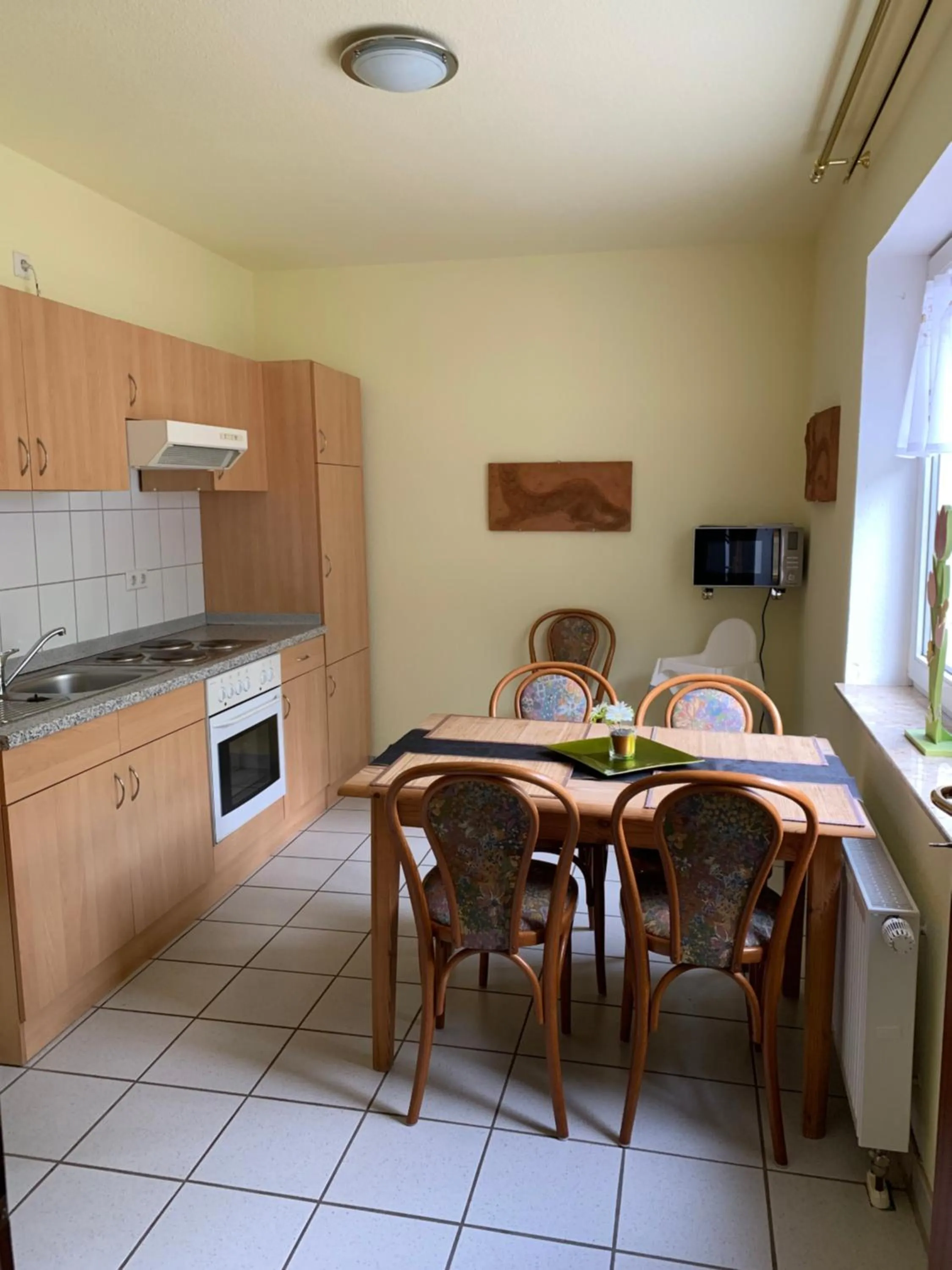 Kitchen or kitchenette in Hotel-Pension Teutonia