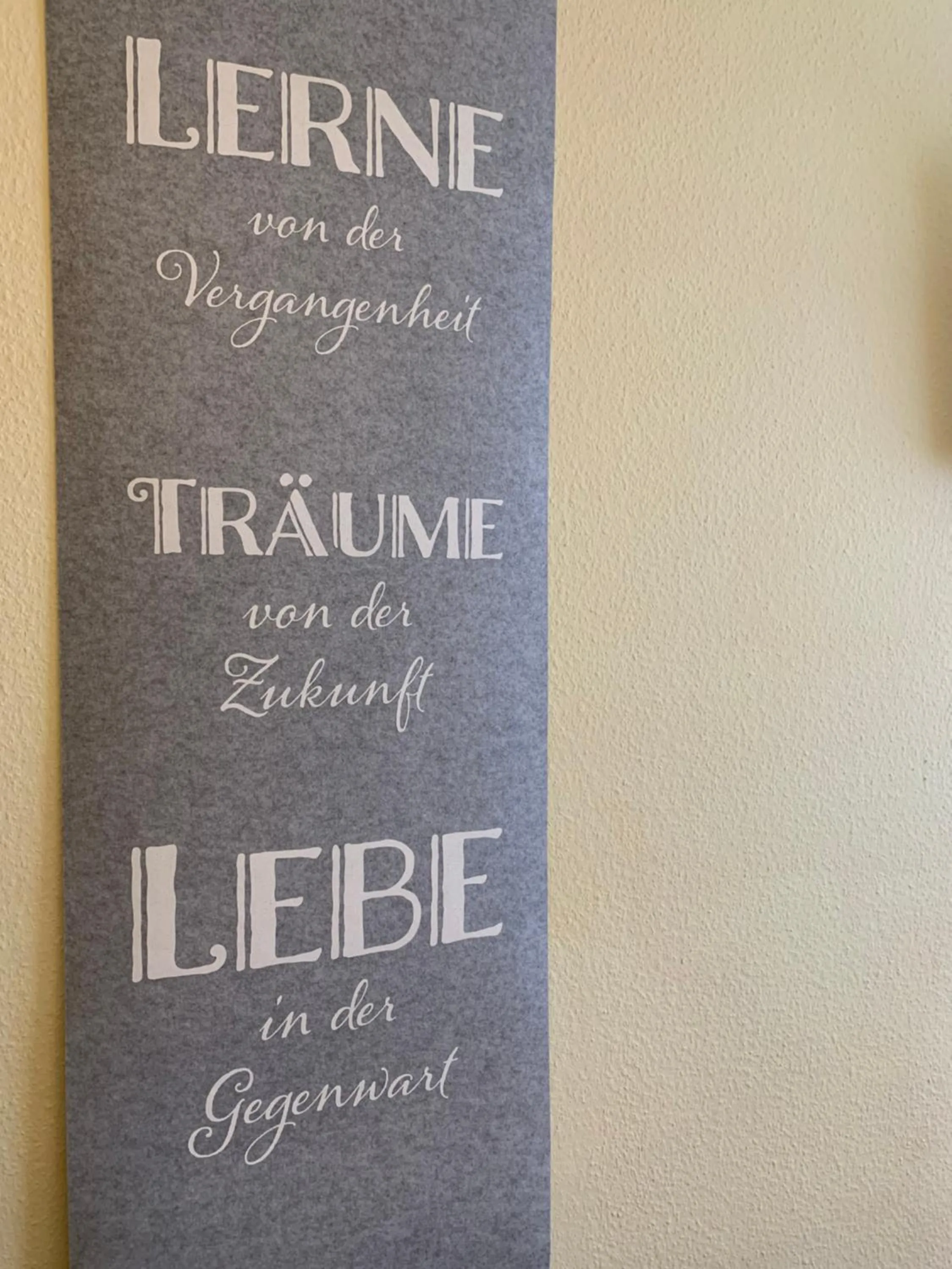 Photo of the whole room in Hotel-Pension Teutonia