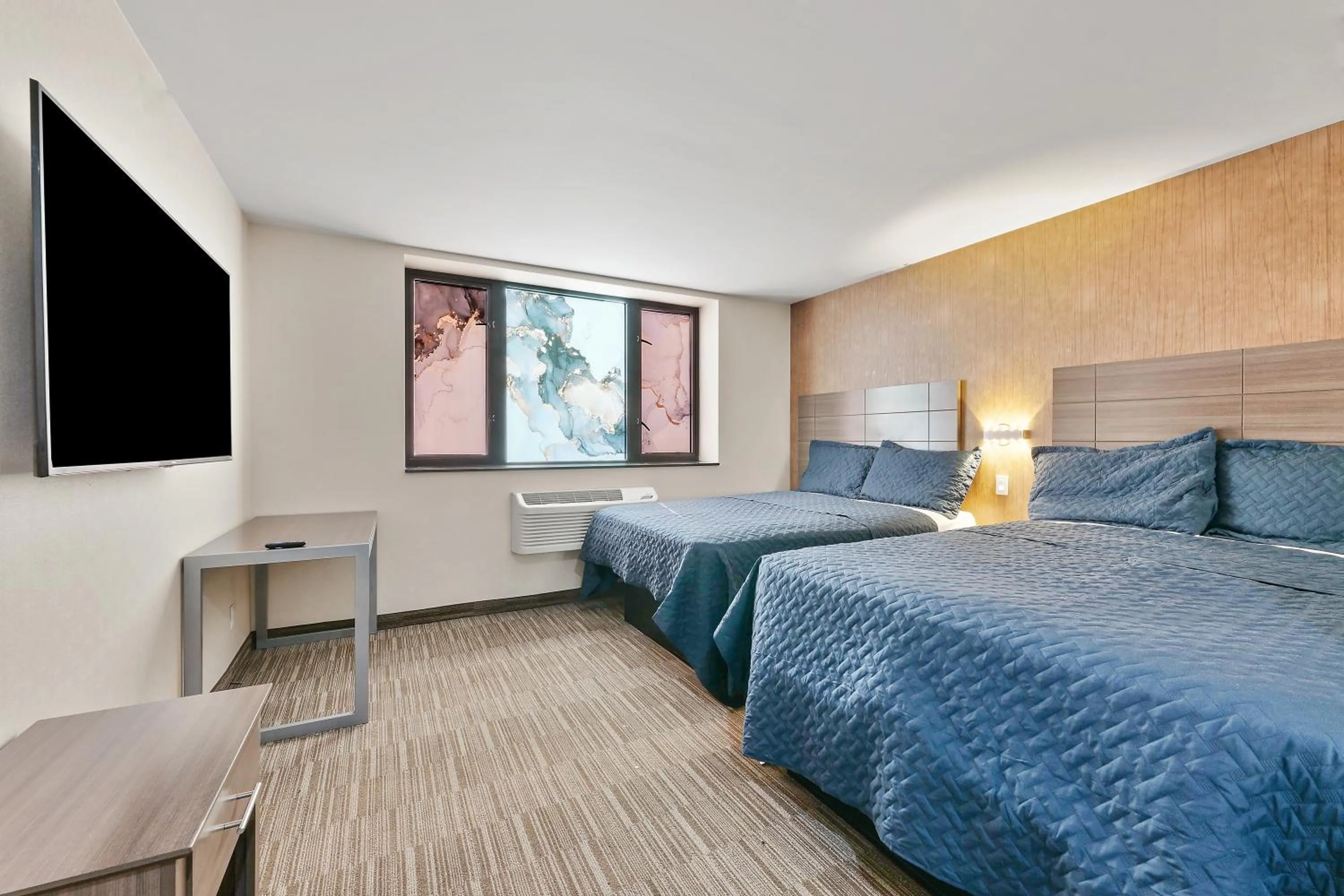 TV and multimedia, Bed in Casa Blanca Hotel Brooklyn Downtown