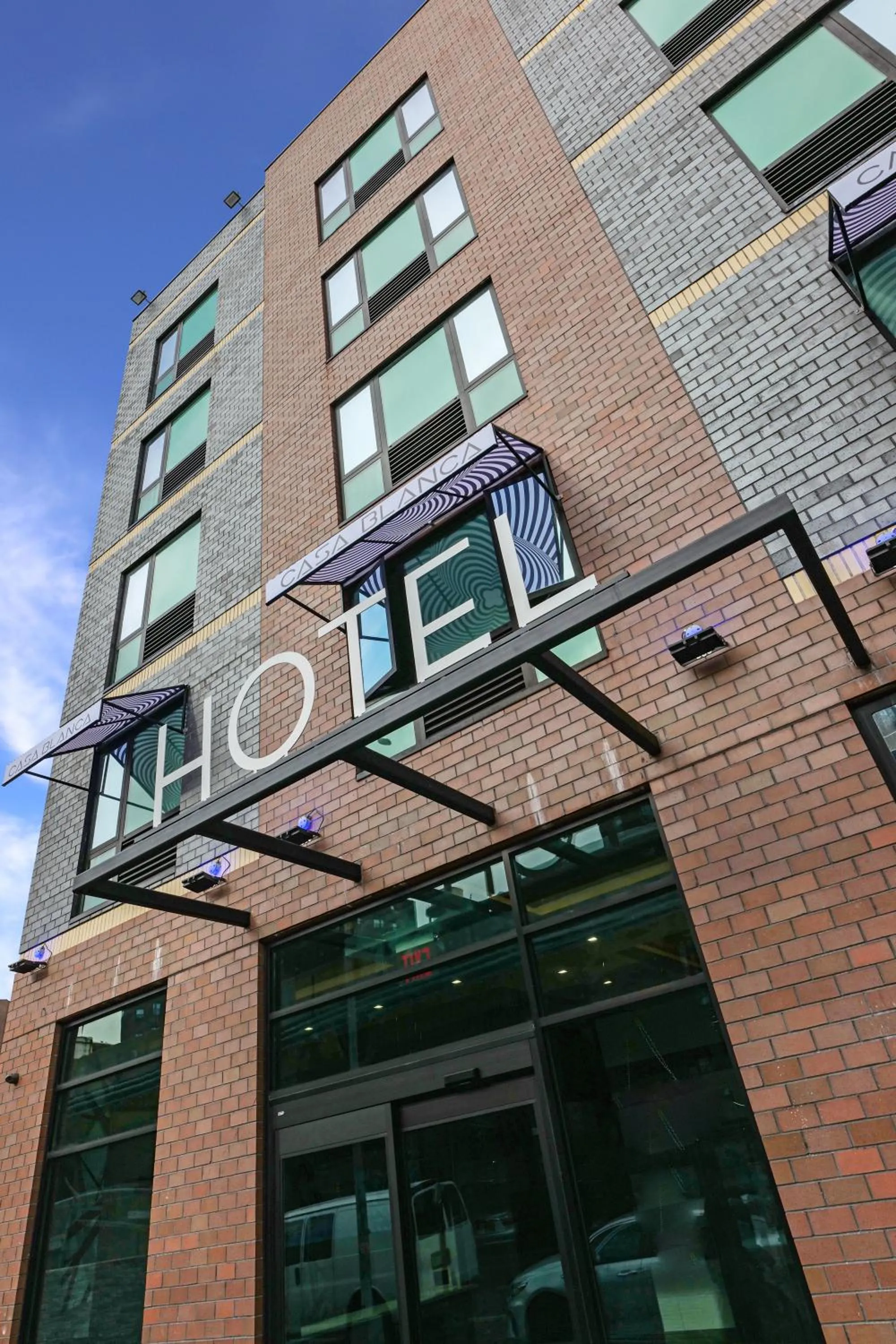 Property building in Casa Blanca Hotel Brooklyn Downtown
