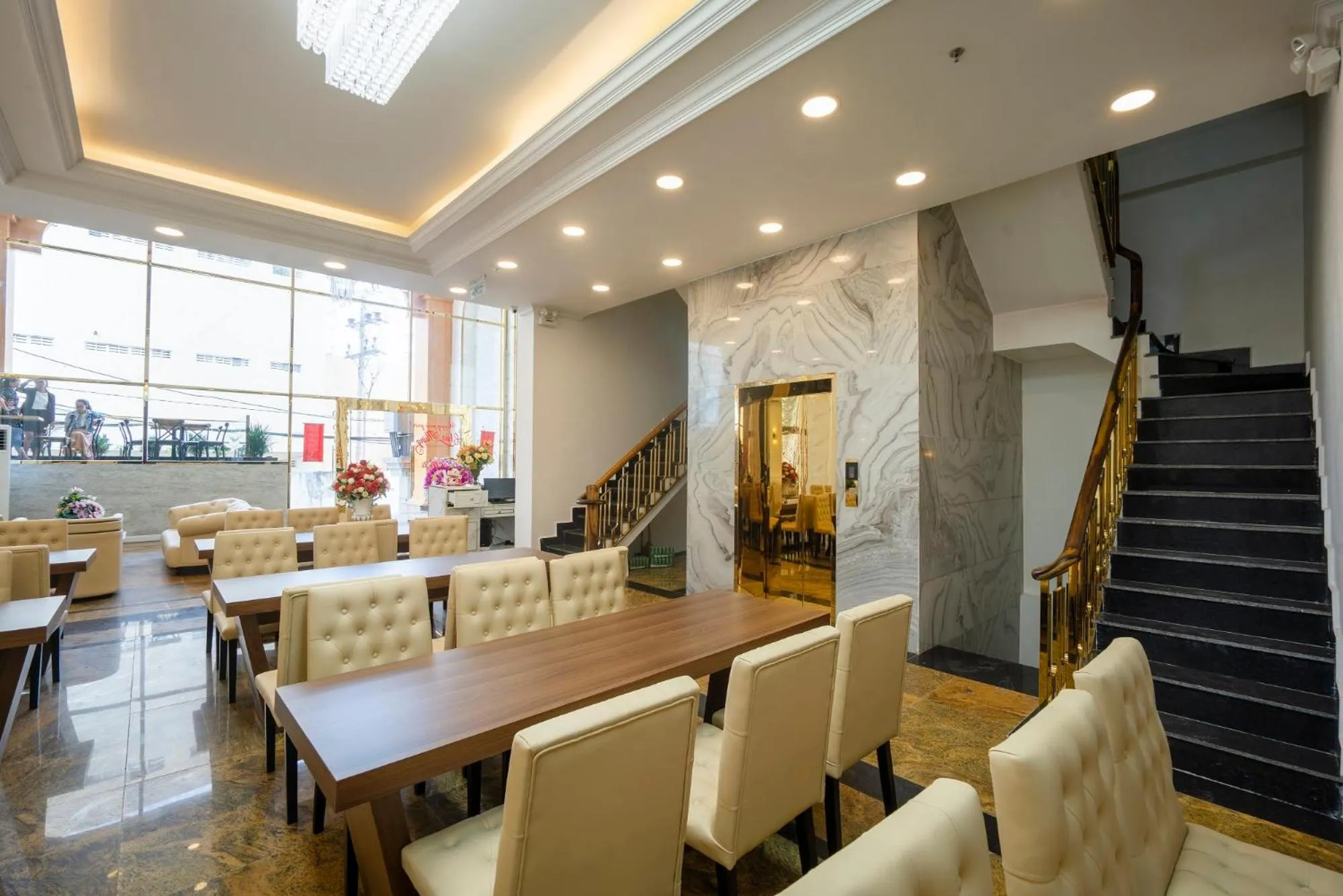 Restaurant/places to eat in HOTEL HAPPY PHU QUOC